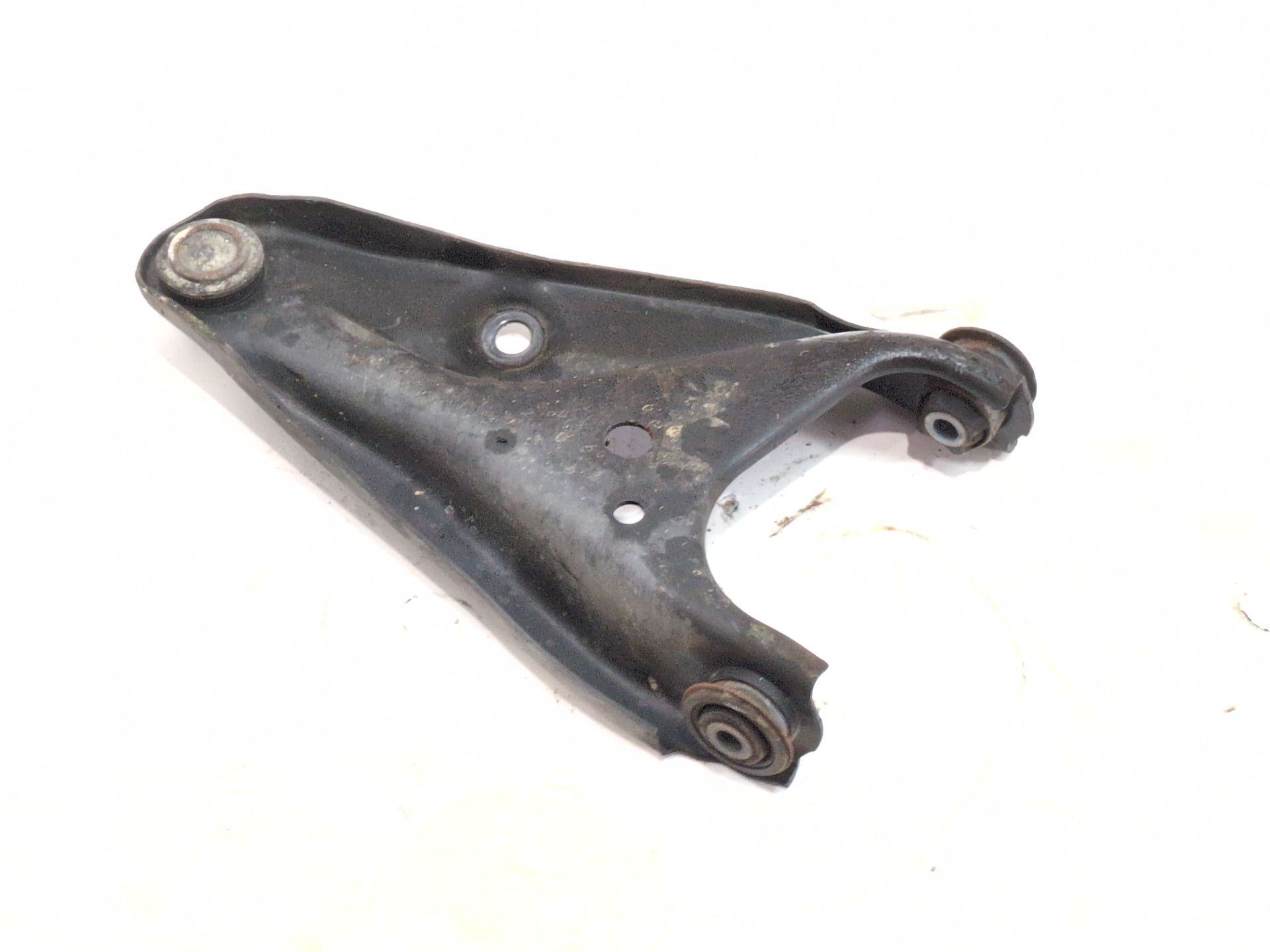 brazo_suspension_inferior_delantero_izquierdo_545019811r_dacia_sandero_ii_b8_1_5_blue_dci_95_b8jl