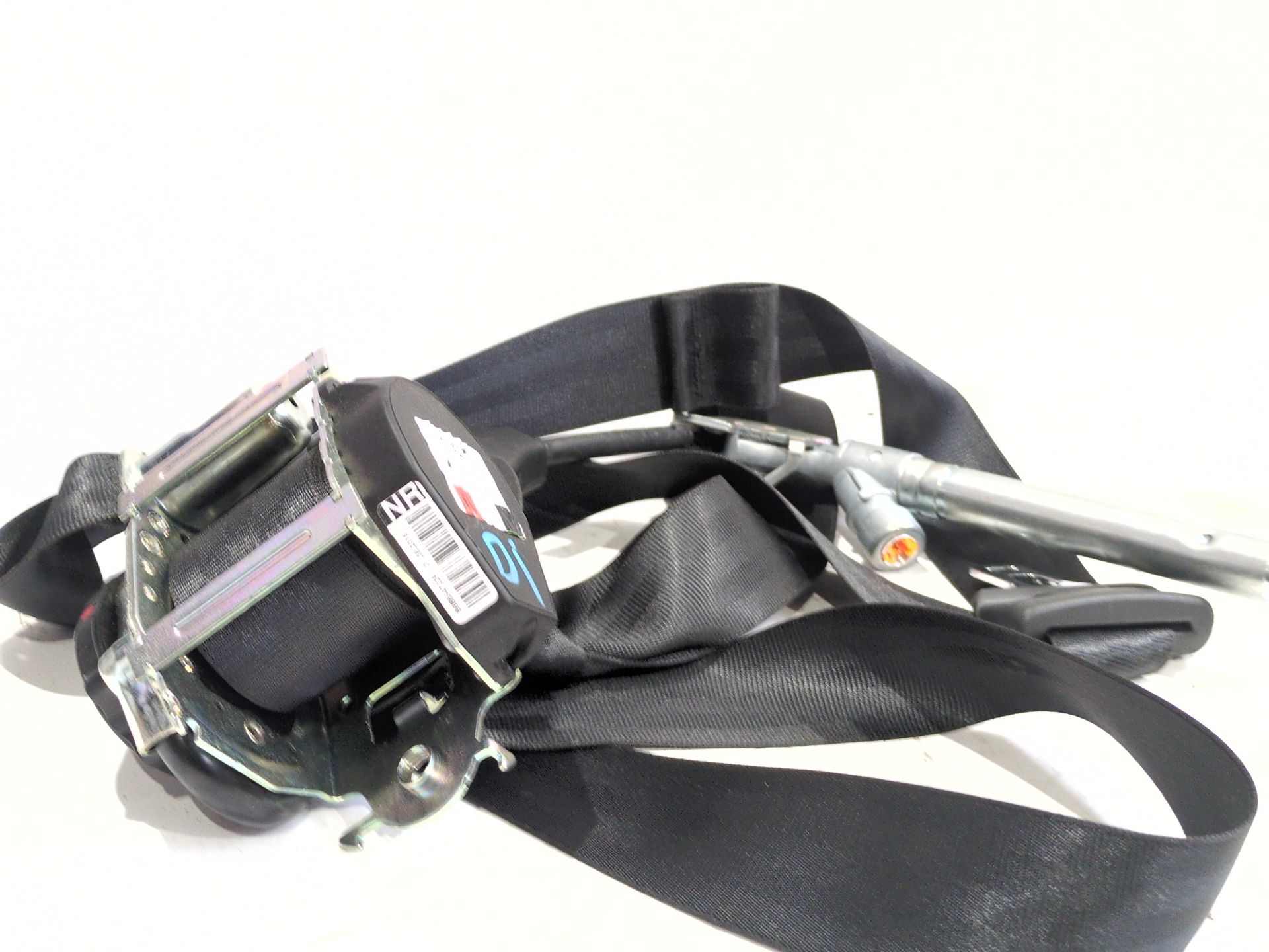 cinturon_seguridad_delantero_izquierdo_868854722r_renault_scenic_iv_j9_1_7_blue_dci_120_j9a7_j9a8