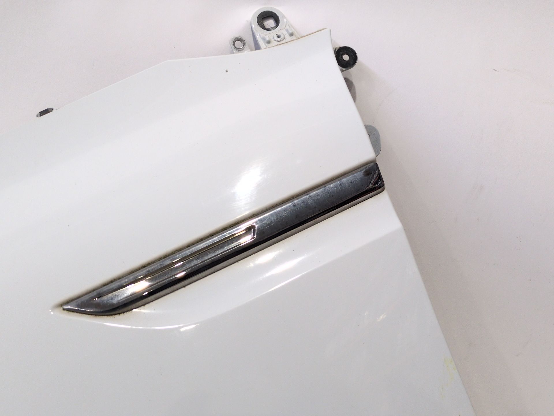 aleta_delantera_izquierda_631016669r_renault_megane_iv_sedan_1_5_blue_dci_115_lva6