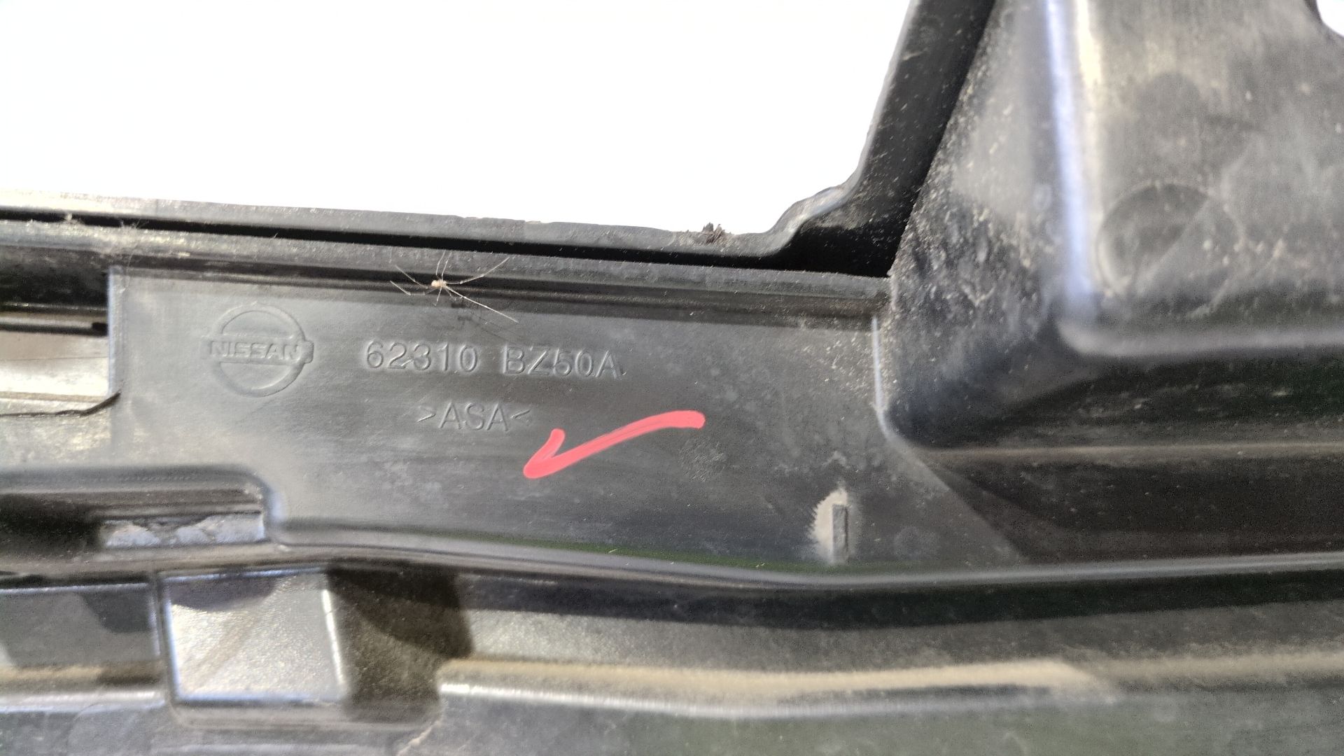 rejilla_delantera_62310bz50a_renault_master_iii_furgoneta_fv_2_3_dci_180_fwd_fv04