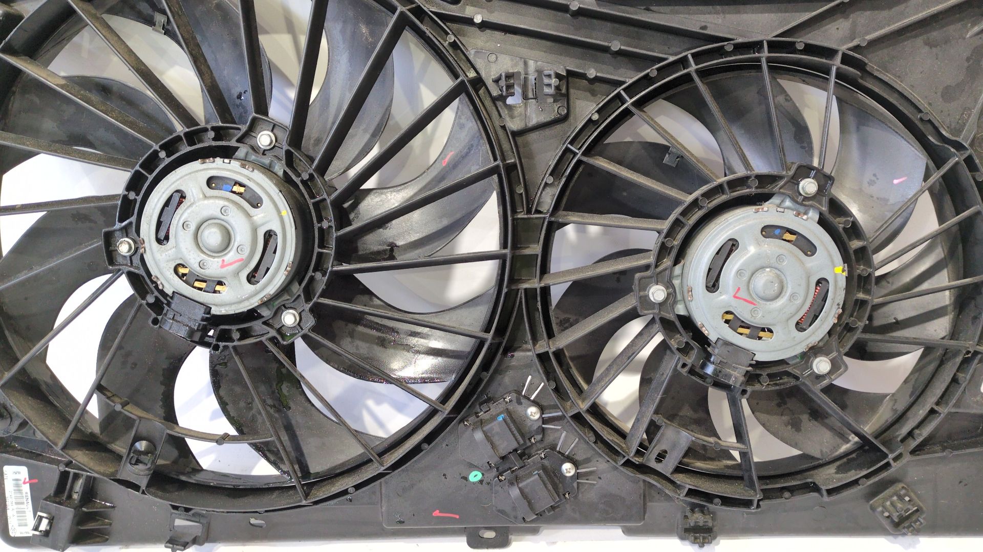 electroventilador_214813663r_renault_master_iii_furgoneta_fv_2_3_dci_180_fwd_fv04