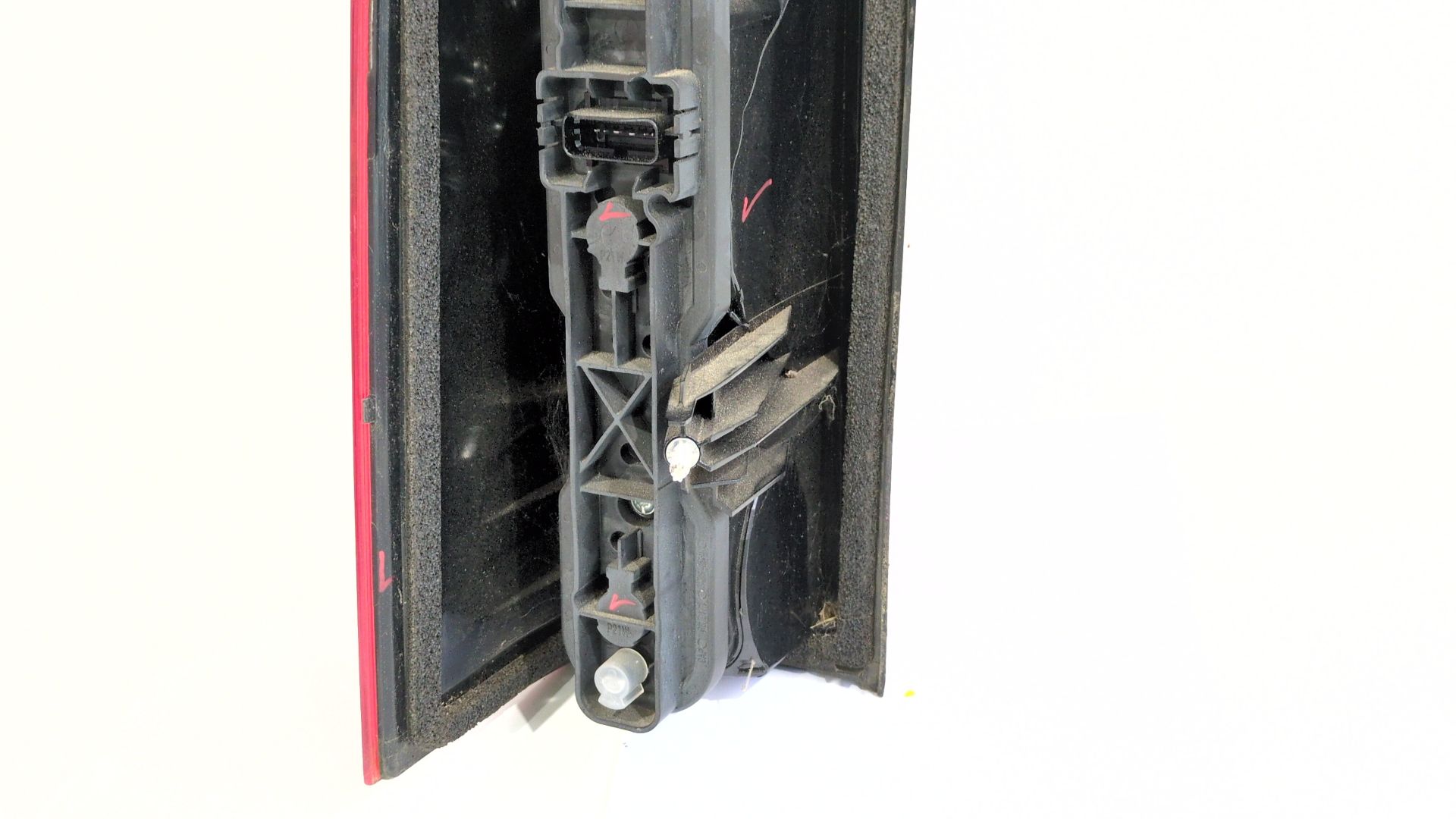 piloto_trasero_derecho_265500023r_renault_master_iii_furgoneta_fv_2_3_dci_180_fwd_fv04