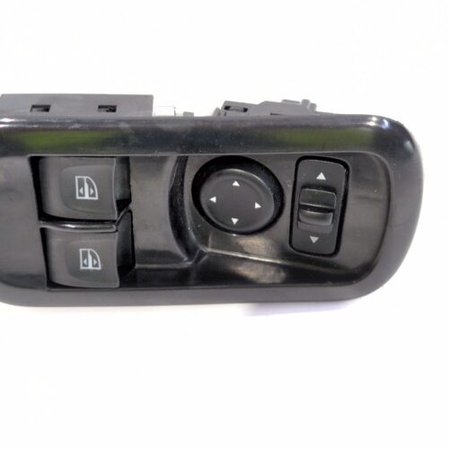 MANDO ELEVALUNAS DELANTERO IZQUIERDO RENAULT MASTER III FURGONETA (FV) 2.3 DCI 180 FWD (FV04)