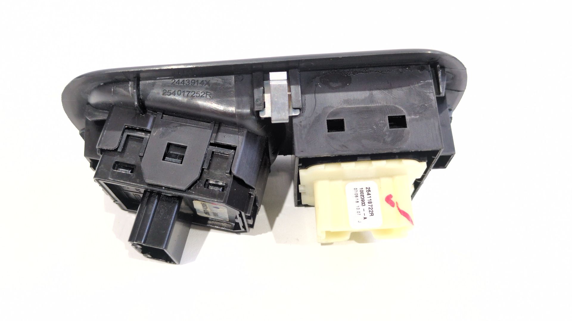 mando_elevalunas_delantero_izquierdo_264118722r_255704283r_renault_master_iii_furgoneta_fv_2_3_dci_180_fwd_fv04