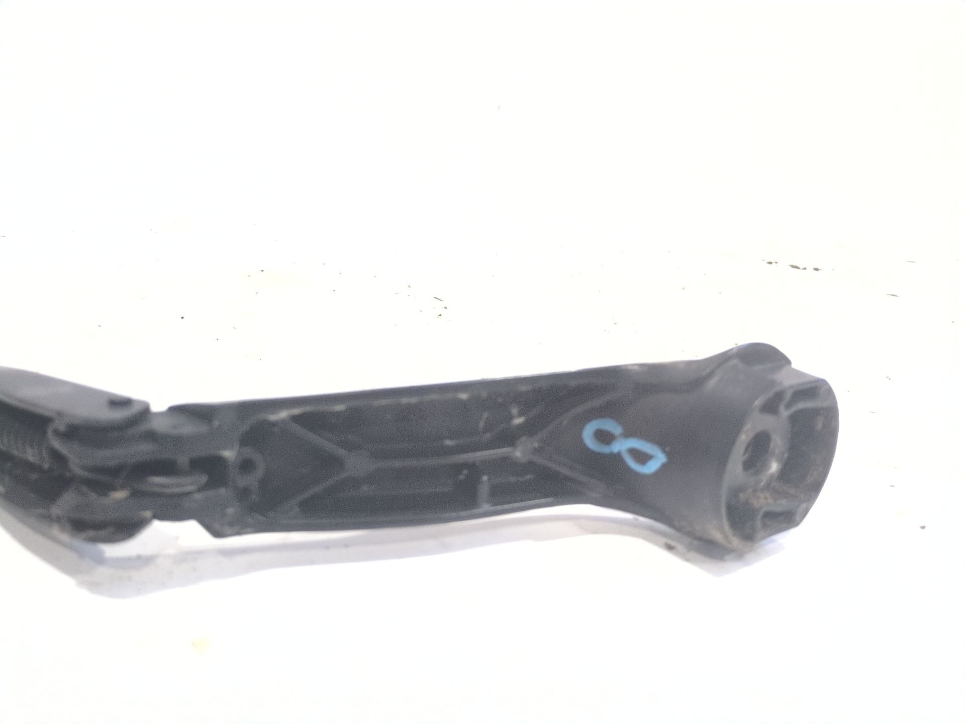 brazo_limpia_delantero_derecho_288811567r_renault_scenic_iv_j9_1_7_blue_dci_120_j9a7_j9a8