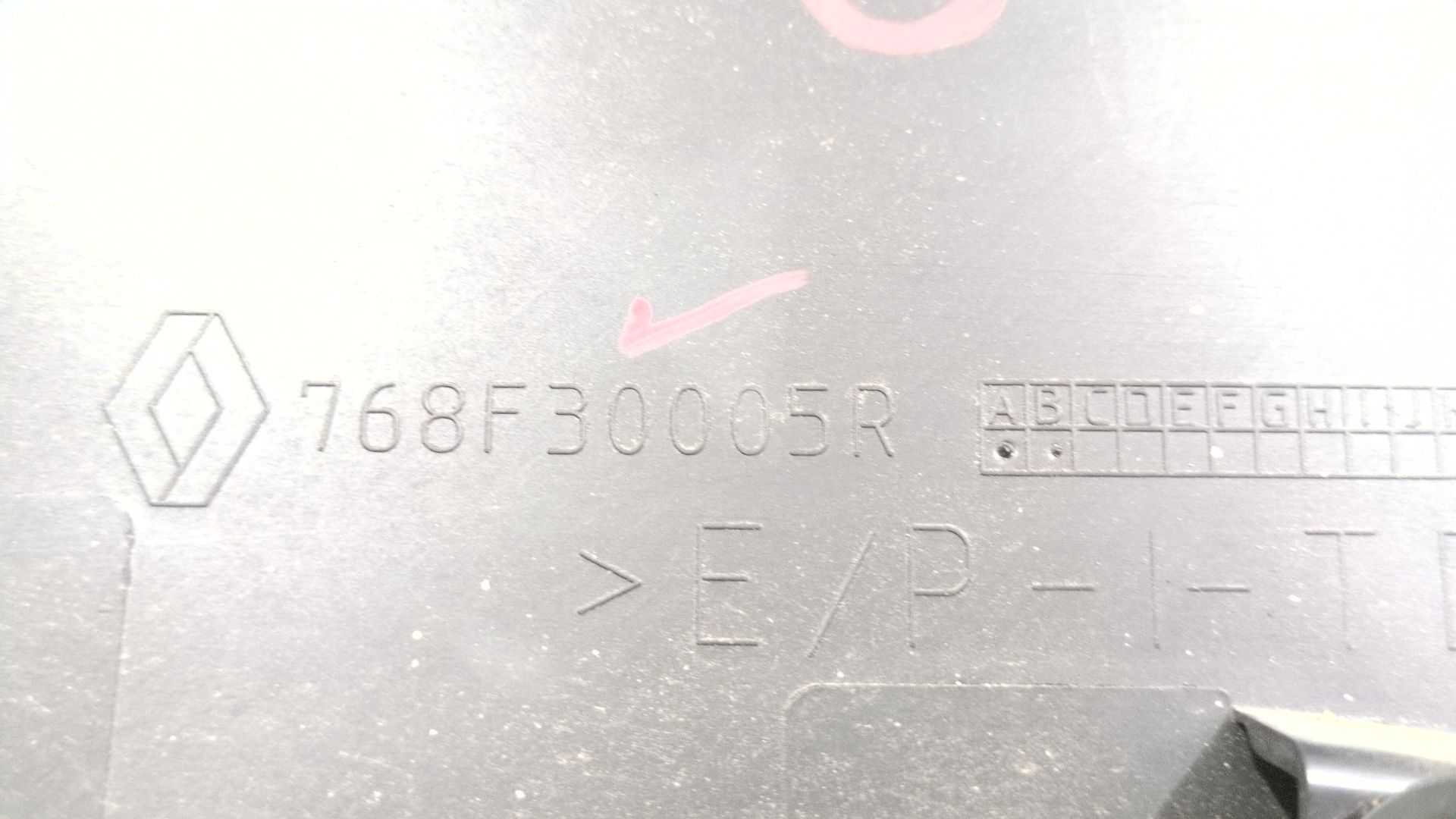 moldura_lateral_768f30005r_renault_master_iii_furgoneta_fv_2_3_dci_180_fwd_fv04