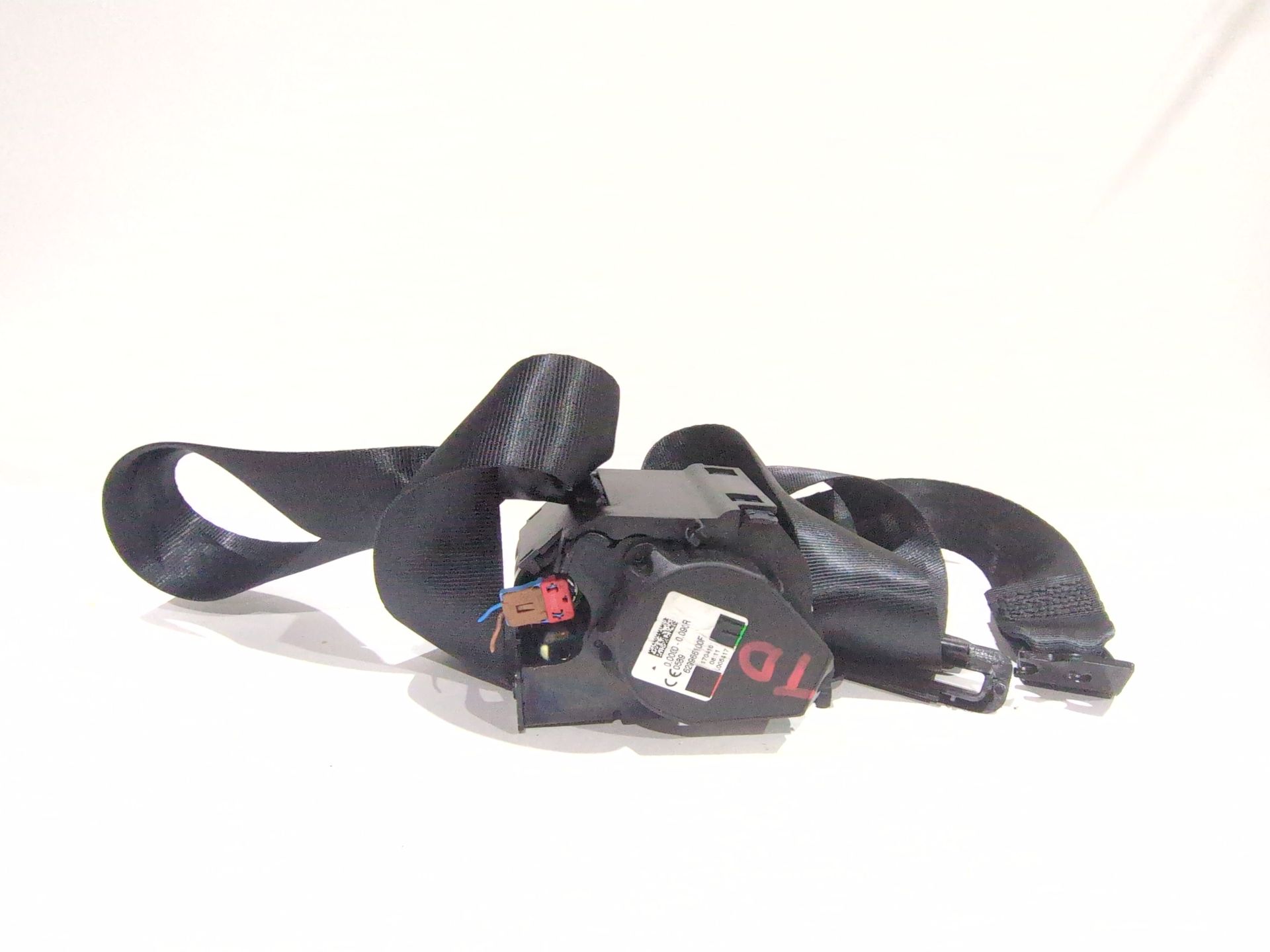 cinturon_seguridad_trasero_derecho_888419825r_renault_megane_iv_sedan_1_5_blue_dci_115_lva6