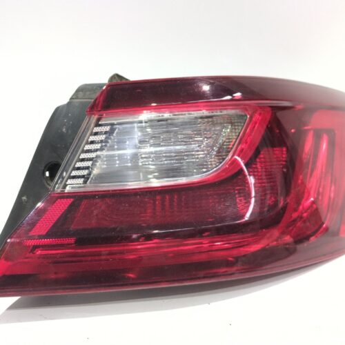 PILOTO TRASERO DERECHO EXTERIOR RENAULT MEGANE IV SEDÁN 1.5 BLUE DCI 115 (LVA6)