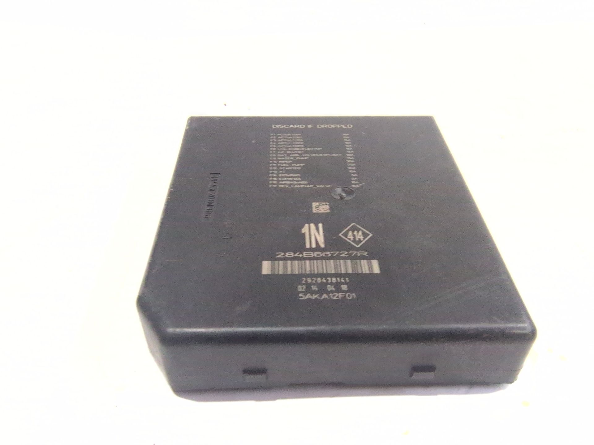 caja_reles_fusibles_284b66727r_renault_megane_iv_sedan_1_5_blue_dci_115_lva6