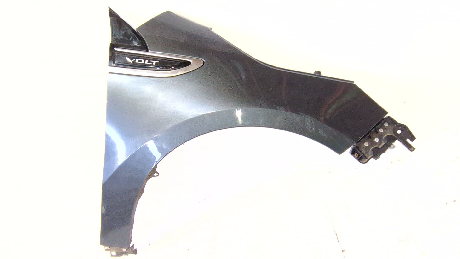 aleta_delantera_derecha_22961900_chevrolet_volt_ev_150