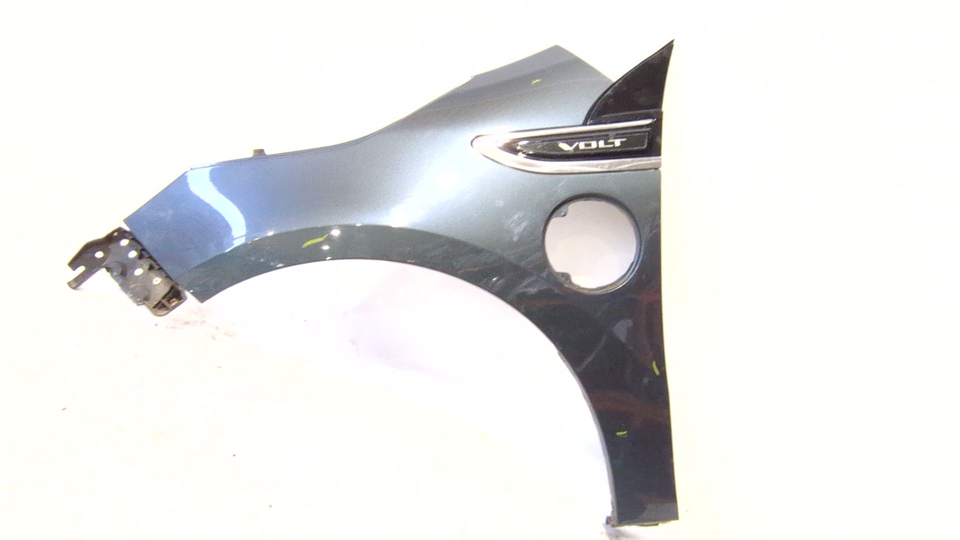 aleta_delantera_izquierda_22961903_chevrolet_volt_ev_150
