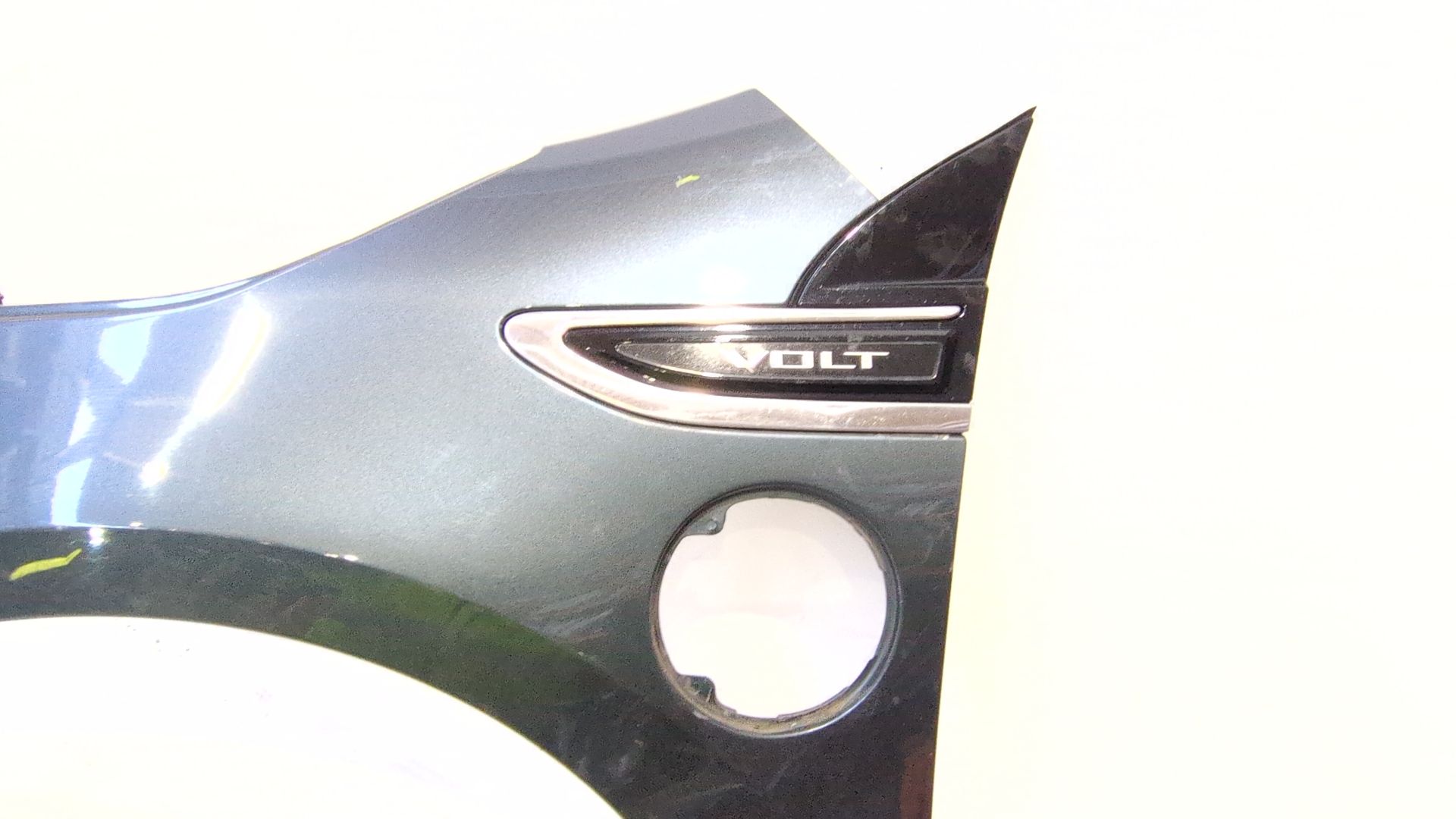 aleta_delantera_izquierda_22961903_chevrolet_volt_ev_150