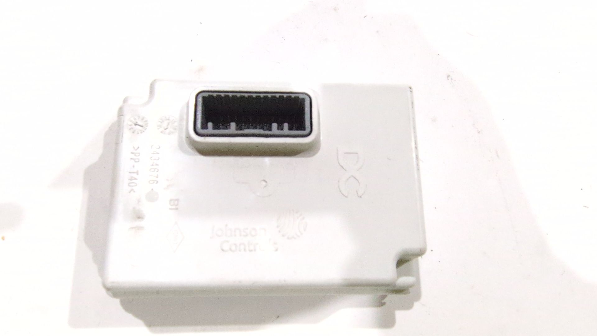 modulo_electronico_283c90569r_renault_master_iii_furgoneta_fv_2_3_dci_180_fwd_fv04