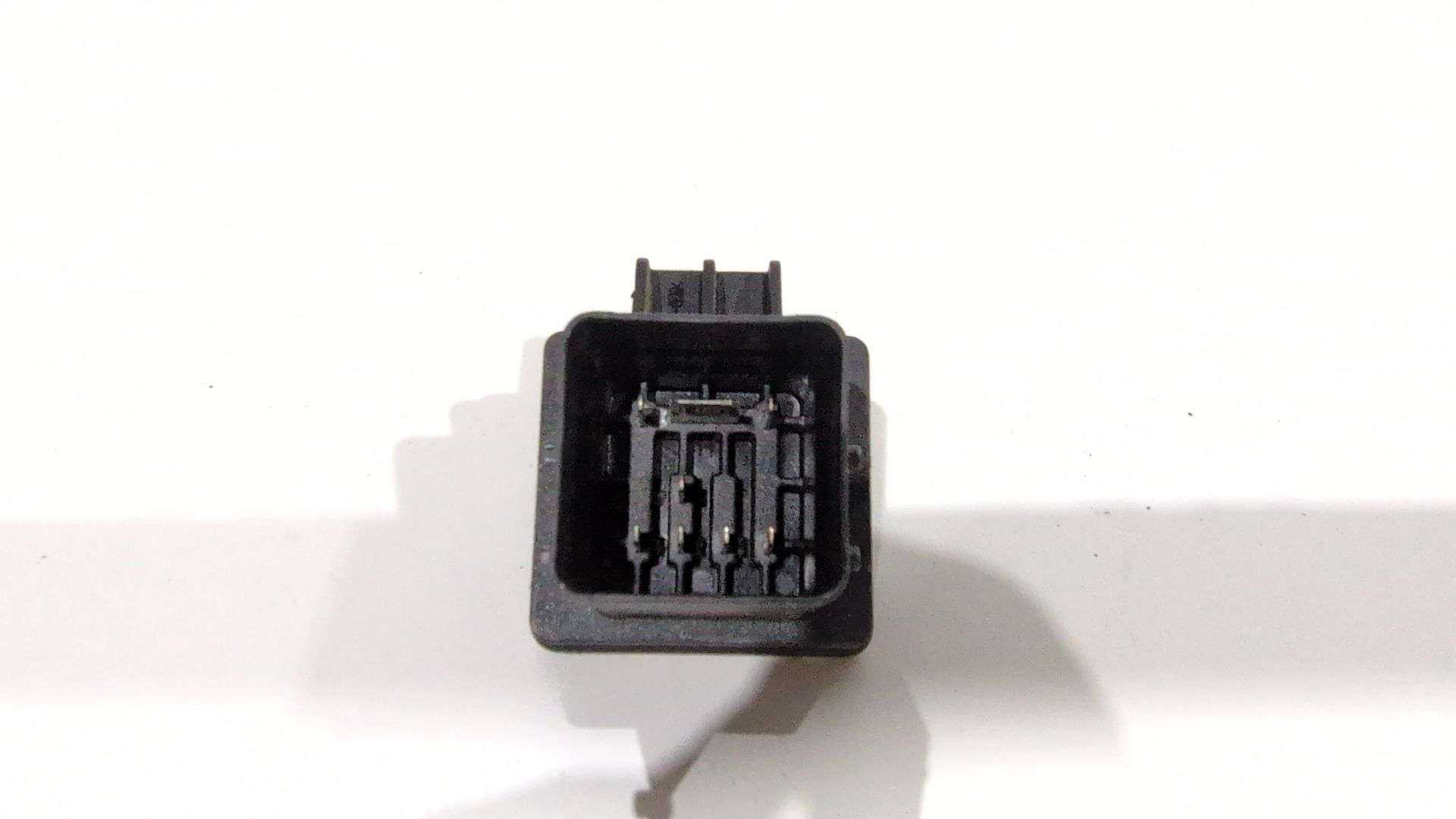 modulo_electronico_110675590r_renault_master_iii_furgoneta_fv_2_3_dci_180_fwd_fv04