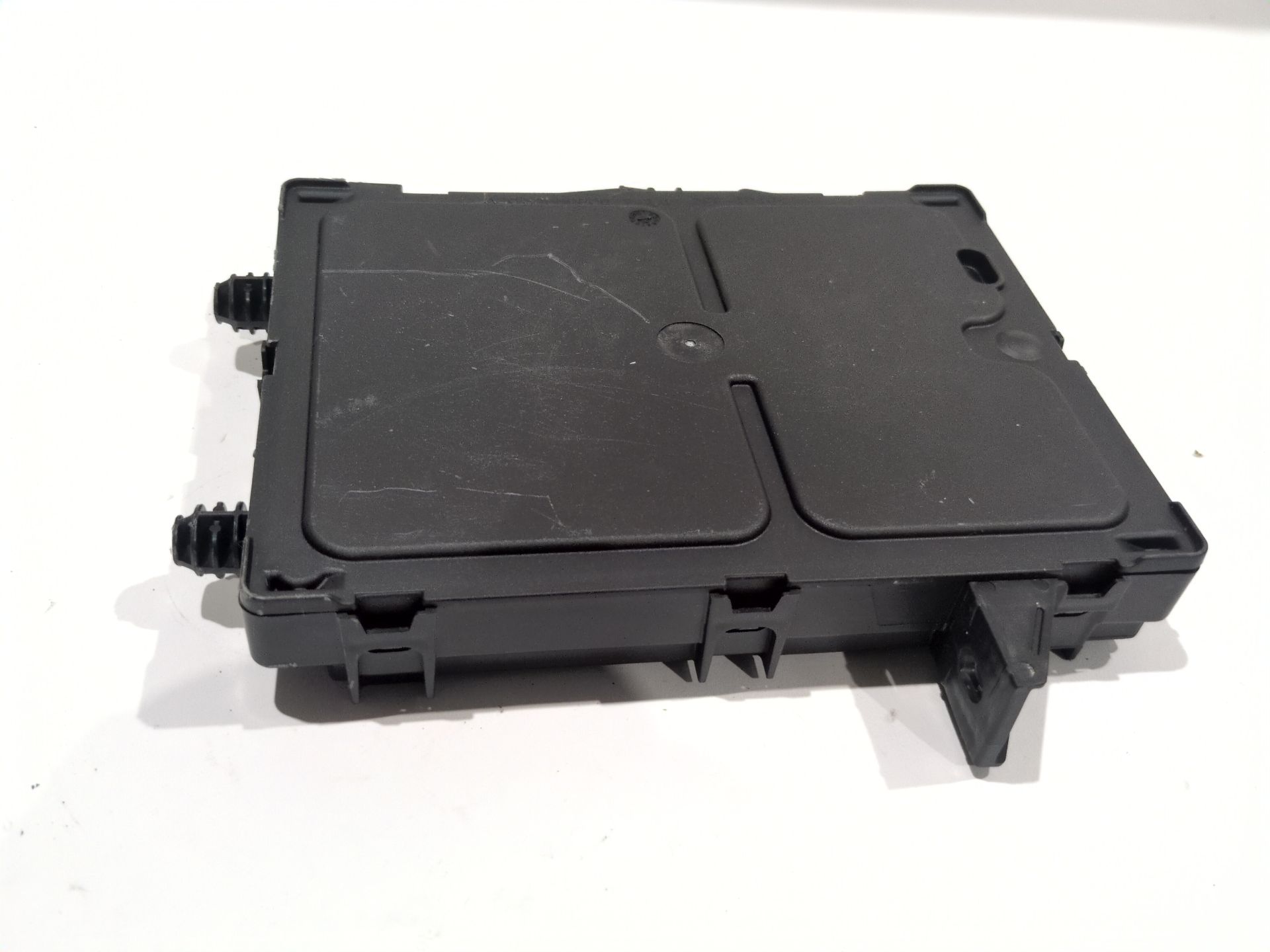 bcm_284b14642r_18958483288454_renault_megane_iv_sedan_1_5_blue_dci_115_lva6