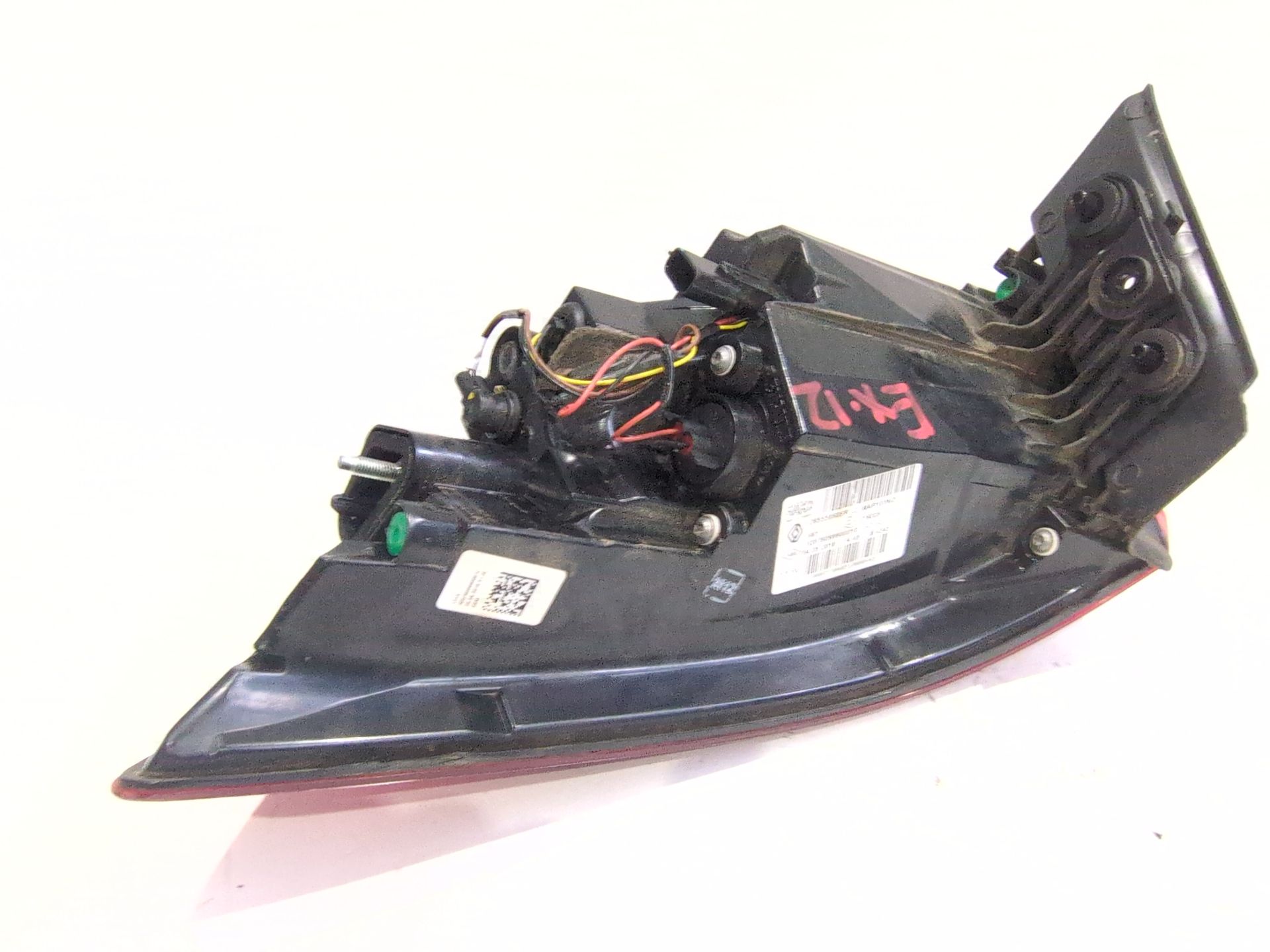 piloto_trasero_izquierdo_exterior_265558986r_renault_megane_iv_sedan_1_5_blue_dci_115_lva6