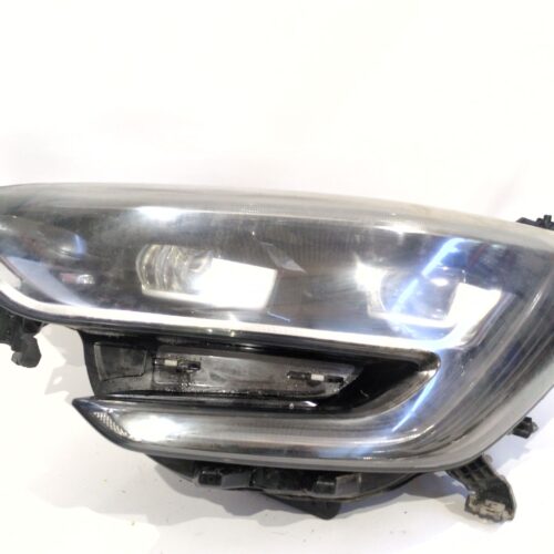 FARO IZQUIERDO RENAULT MEGANE IV SEDÁN 1.5 BLUE DCI 115 (LVA6)