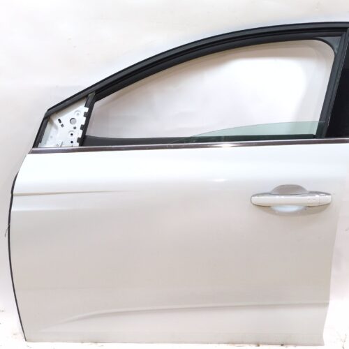 PUERTA DELANTERA IZQUIERDA RENAULT MEGANE IV SEDÁN 1.5 BLUE DCI 115 (LVA6)