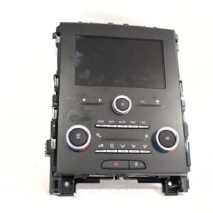 pantalla_multifuncion_e32478_a94e32478_renault_megane_iv_sedan_1_5_blue_dci_115_lva6