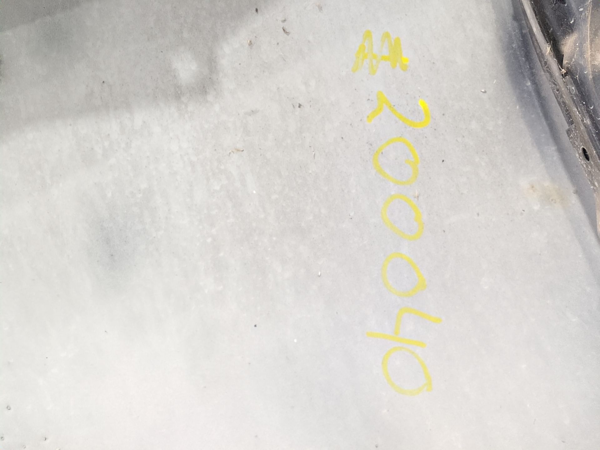 aleta_delantera_derecha_sin_referencia_mercedes_benz_clk_c209_clk_270_cdi_209_316