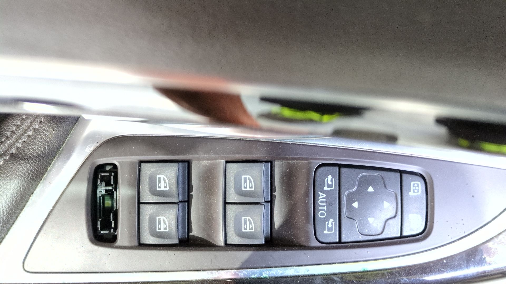 puerta_delantera_izquierda_801013535r_renault_espace_v_jr_1_6_dci_160