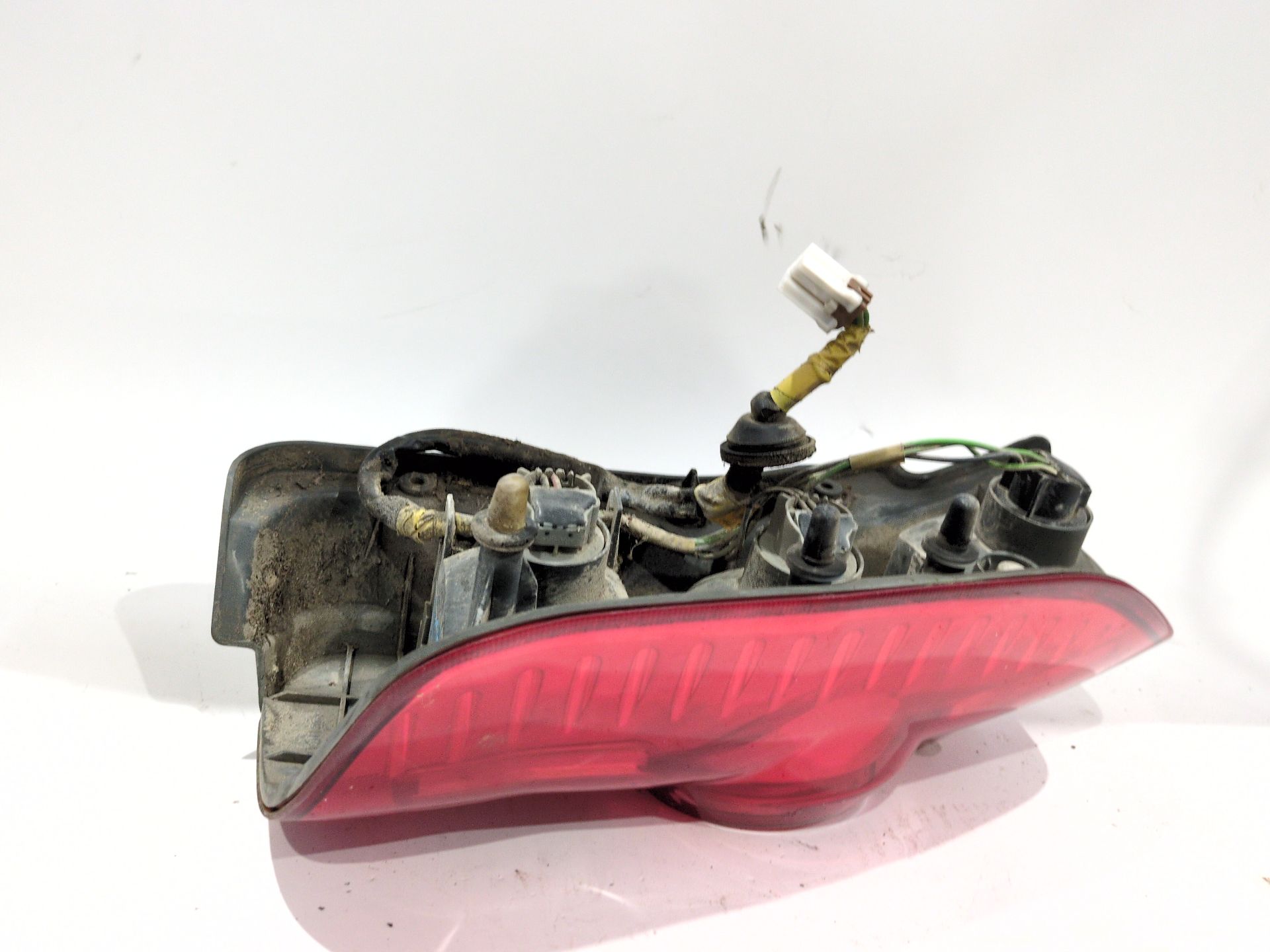 piloto_trasero_izquierdo_sin_referencia_mitsubishi_space_star_monospace_dg_a_1_9_di_d_dg4a