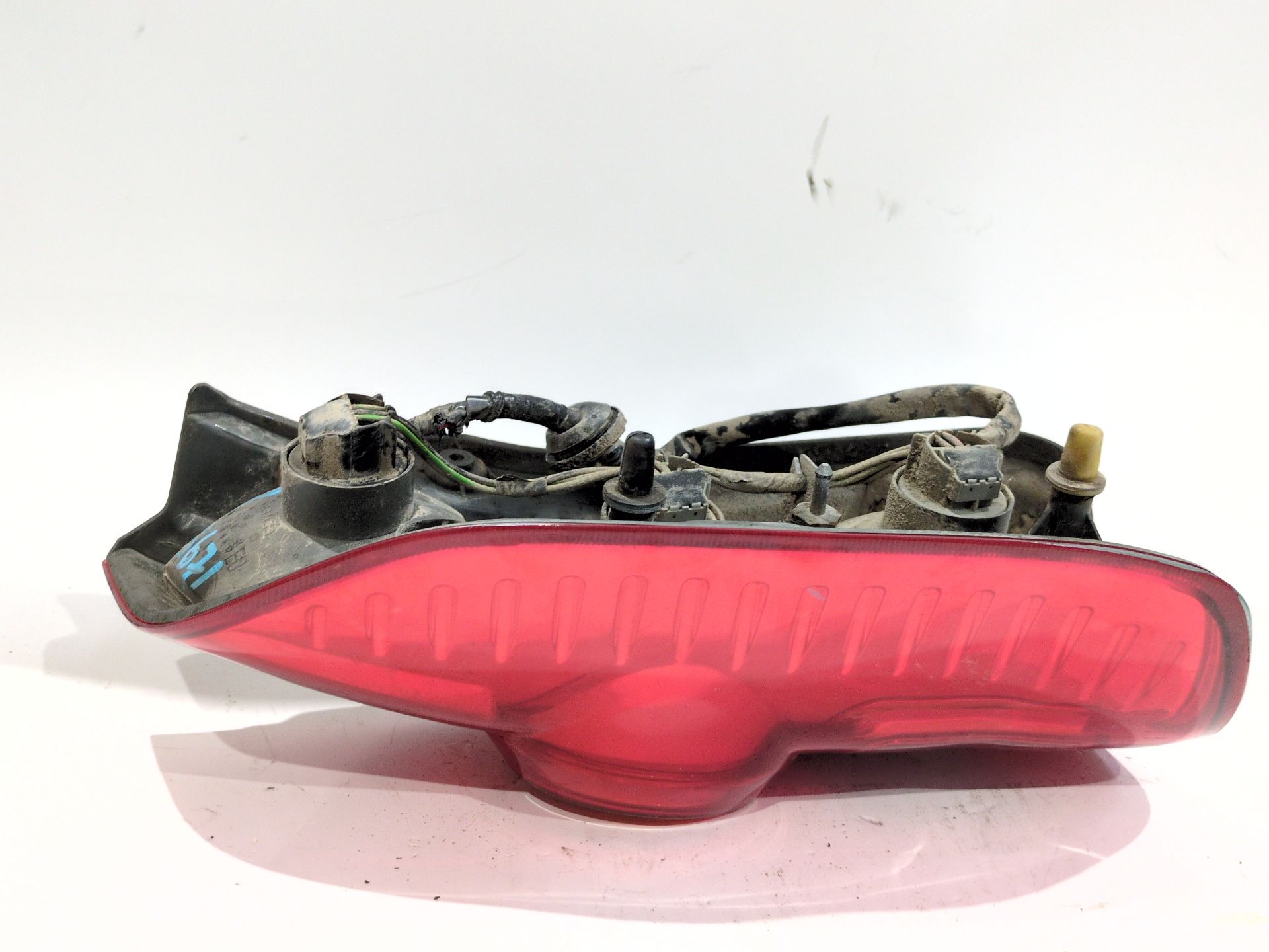 piloto_trasero_derecho_sin_referencia_mitsubishi_space_star_monospace_dg_a_1_9_di_d_dg4a