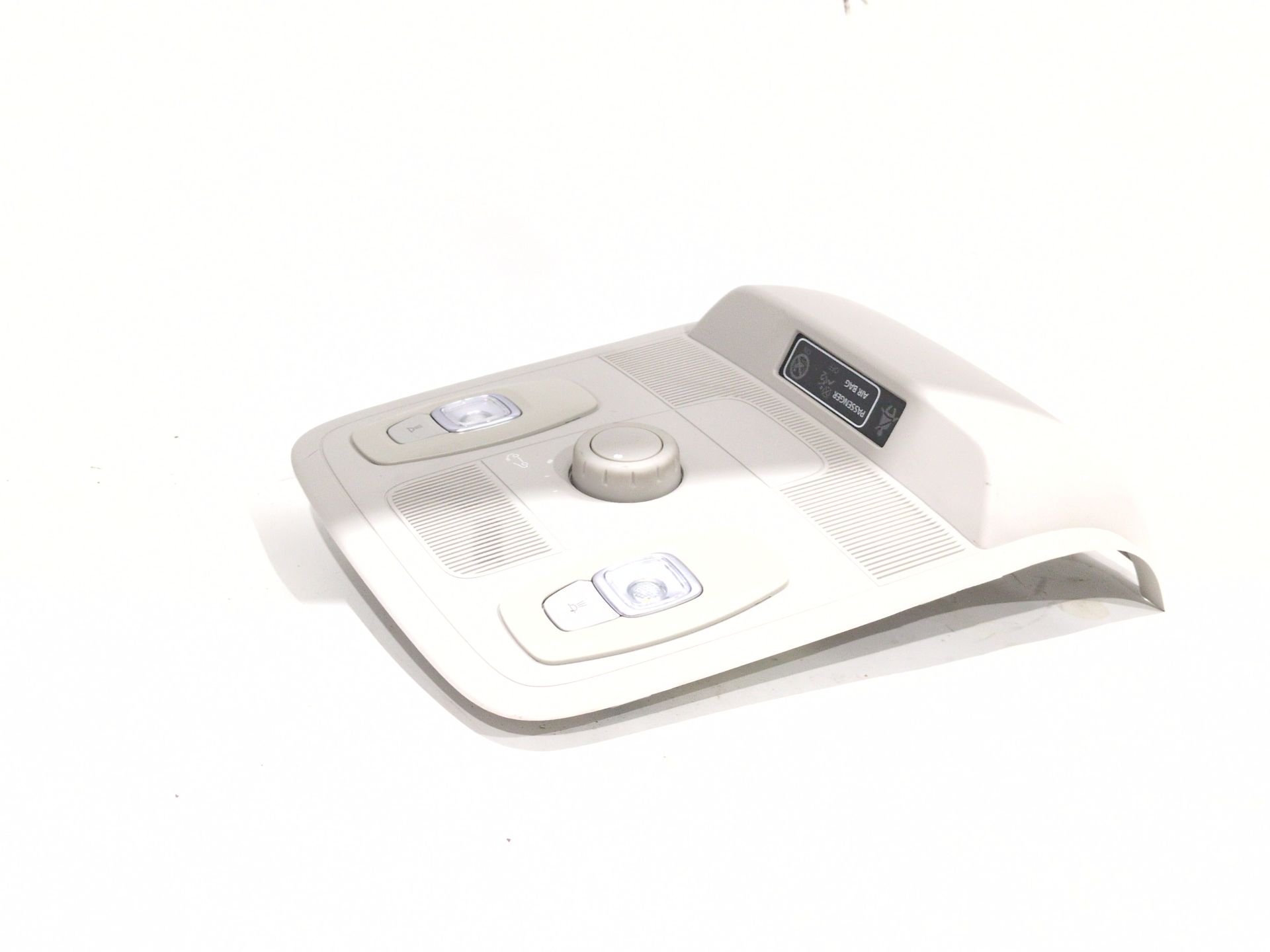 luz_interior_969801346r_renault_megane_iv_sedan_1_5_blue_dci_115_lva6