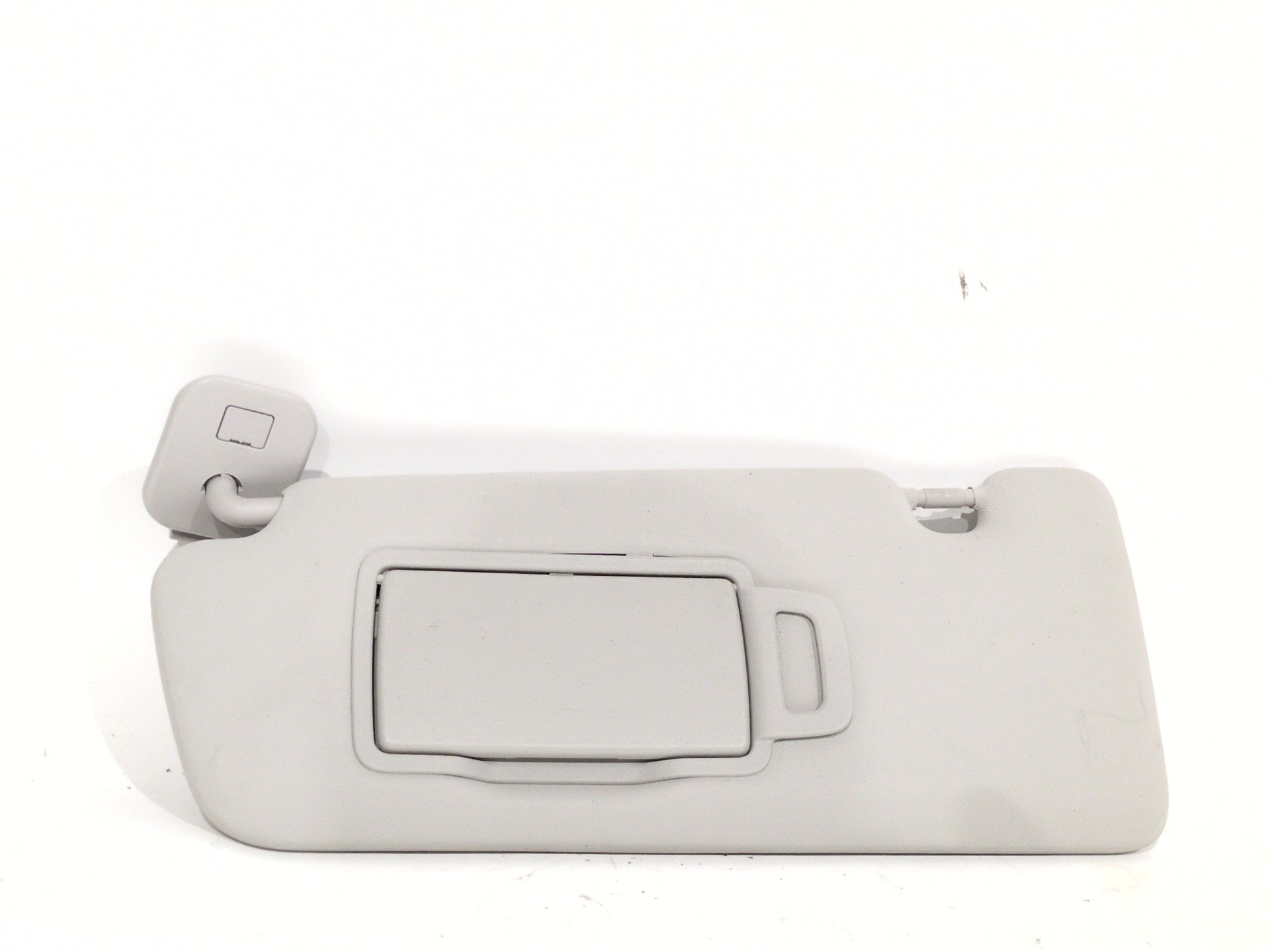 parasol_izquierdo_sin_referencia_renault_megane_iv_sedan_1_5_blue_dci_115_lva6