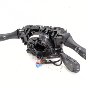 mando_multifuncion_255676466r_renault_megane_iv_sedan_1_5_blue_dci_115_lva6