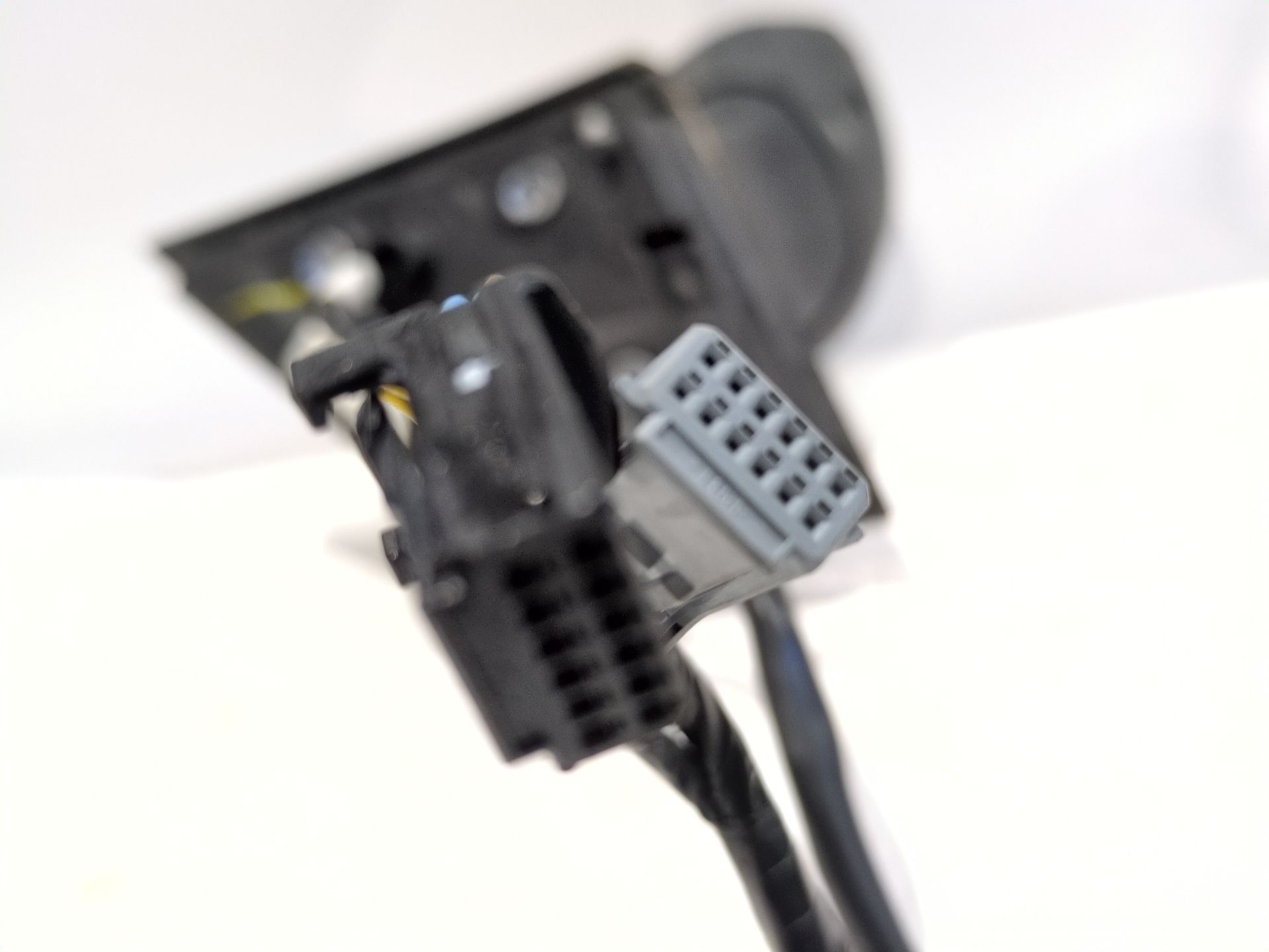 retrovisor_derecho_electrico_963016521r_renault_megane_iv_sedan_1_5_blue_dci_115_lva6