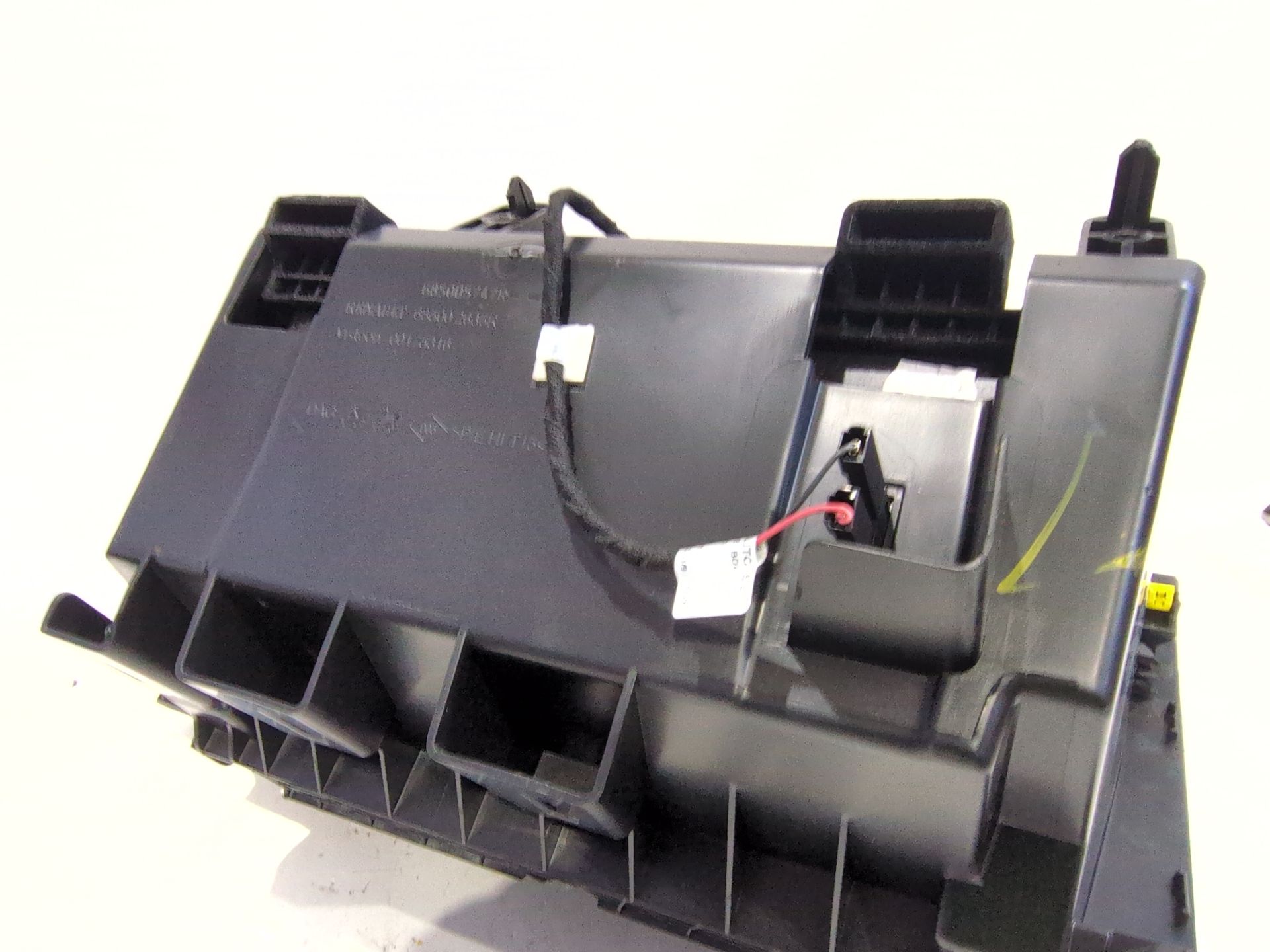 guantera_685005747r_renault_kadjar_ha_hl_1_5_blue_dci_115