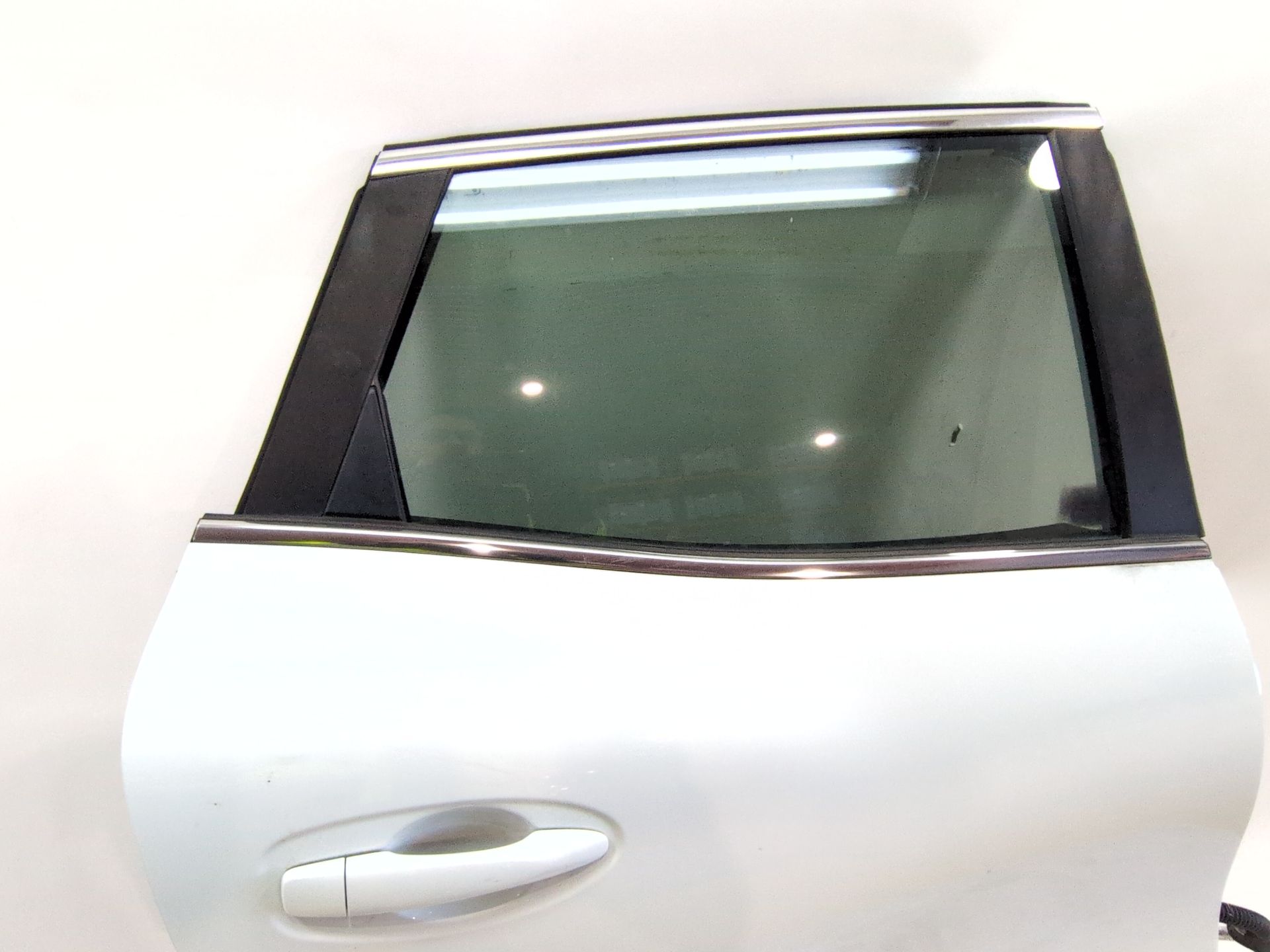 puerta_trasera_derecha_sin_referencia_renault_kadjar_ha_hl_1_5_blue_dci_115