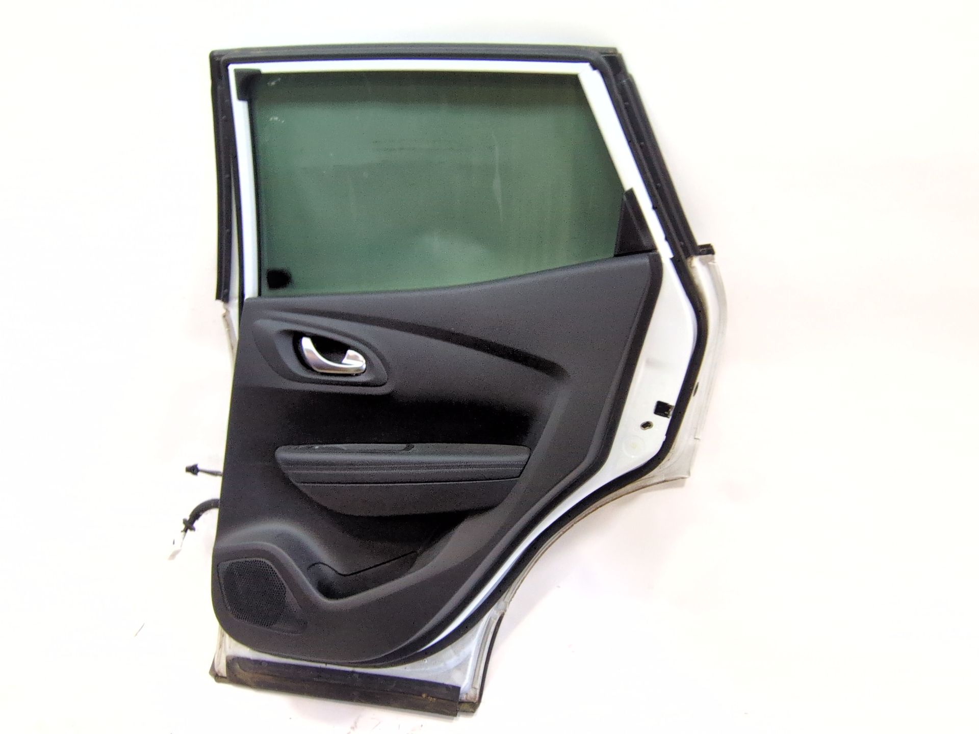 puerta_trasera_derecha_sin_referencia_renault_kadjar_ha_hl_1_5_blue_dci_115