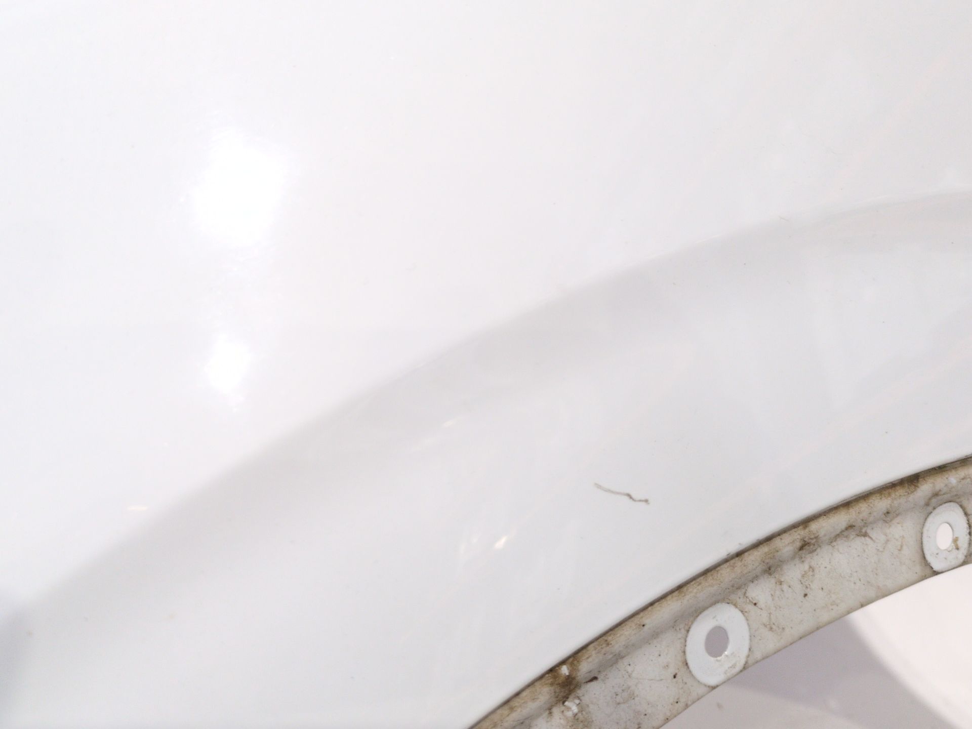 aleta_delantera_izquierda_631013206r_ice_white_bc_ov369_renault_kadjar_ha_hl_1_5_blue_dci_115