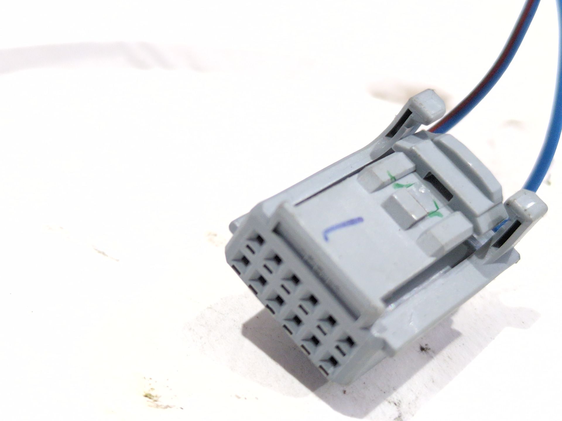 retrovisor_derecho_electrico_sin_referencia_renault_kadjar_ha_hl_1_5_blue_dci_115