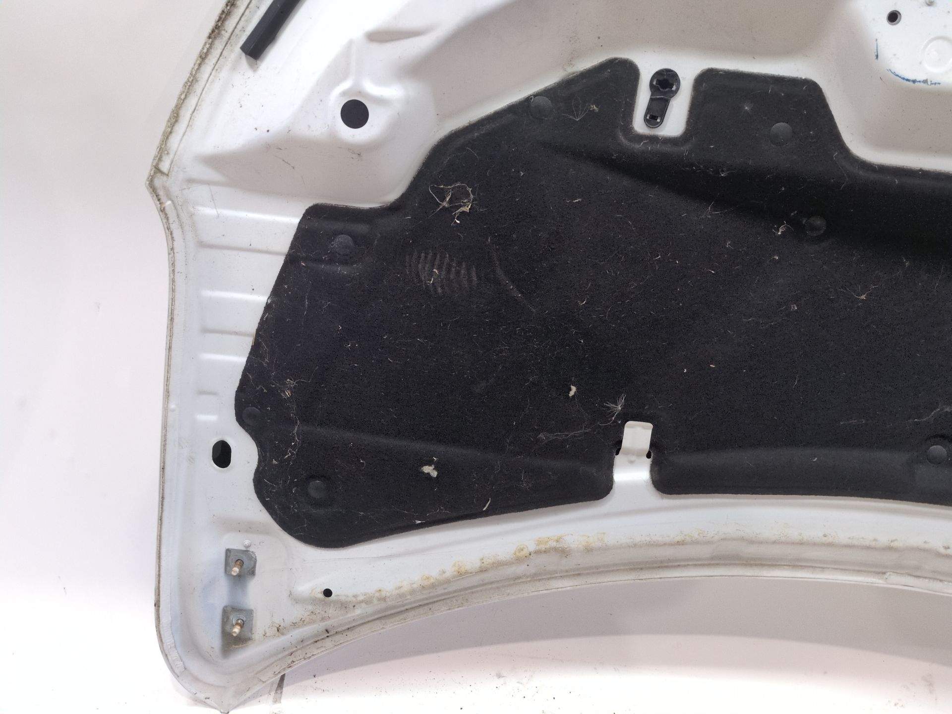 capot_651004019r_ice_white_bc_ov369_renault_kadjar_ha_hl_1_5_blue_dci_115