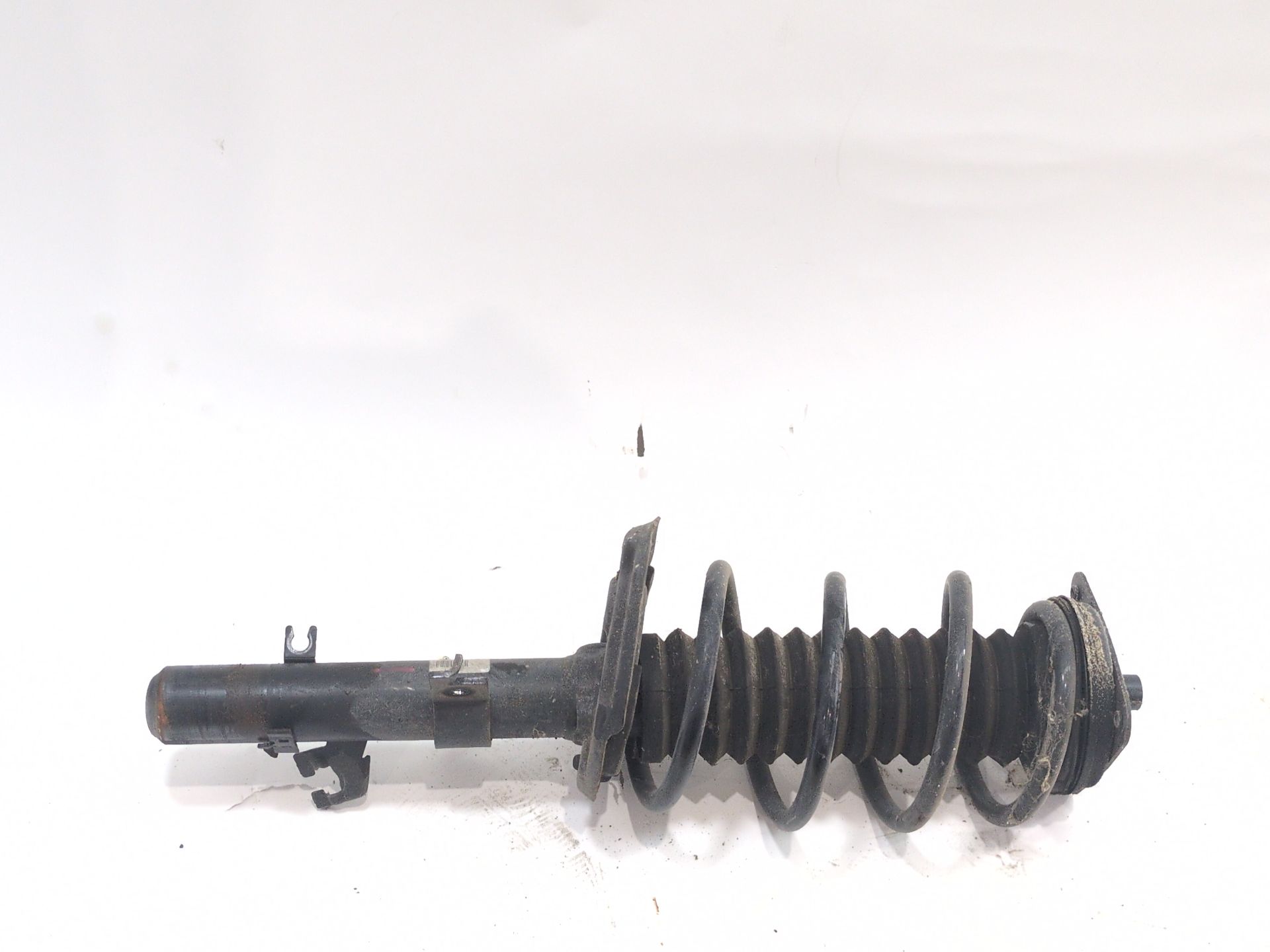 amortiguador_delantero_izquierdo_54303_renault_kadjar_ha_hl_1_5_blue_dci_115