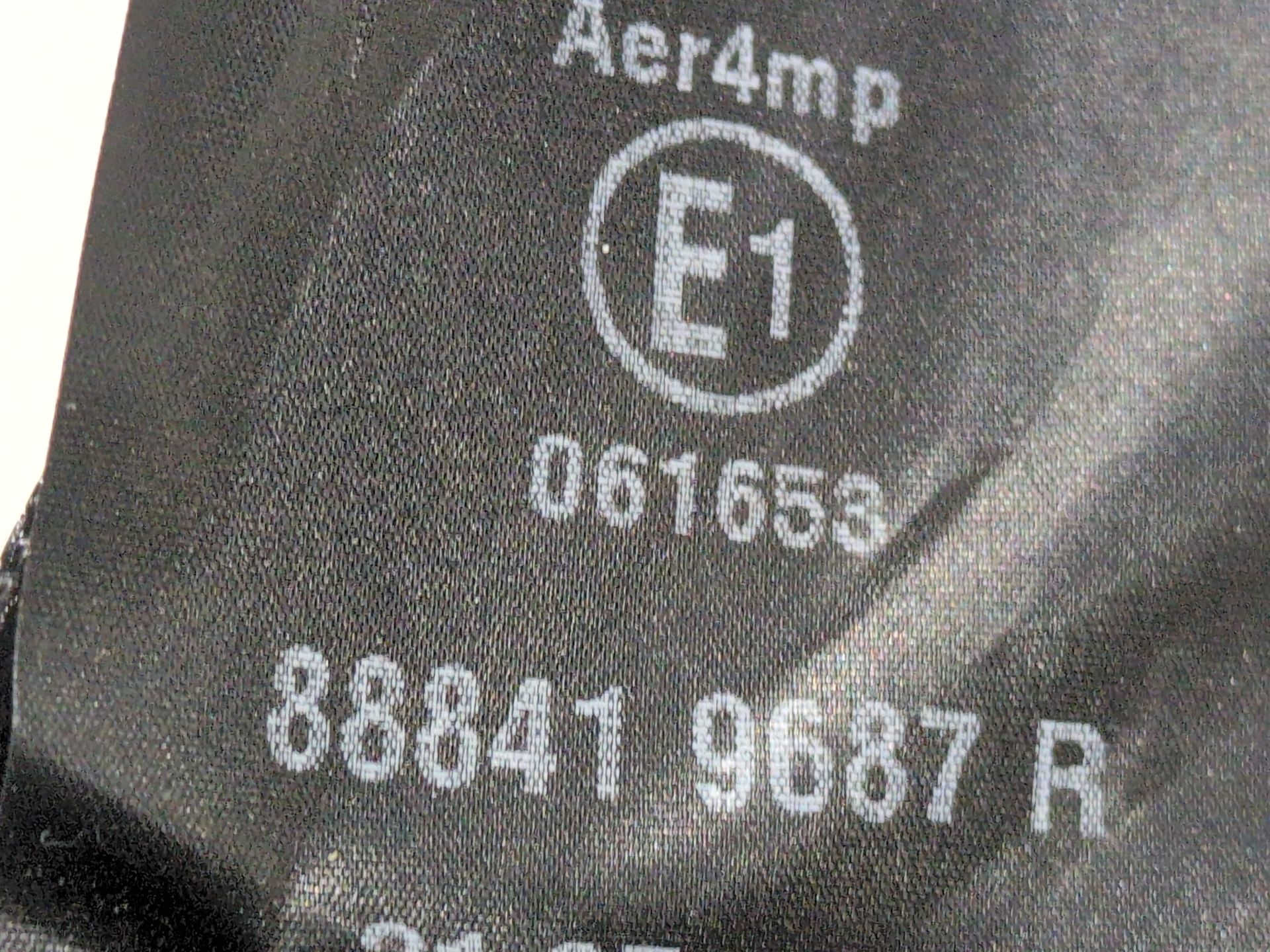 cinturon_seguridad_trasero_derecho_888419687r_renault_kadjar_ha_hl_1_5_blue_dci_115