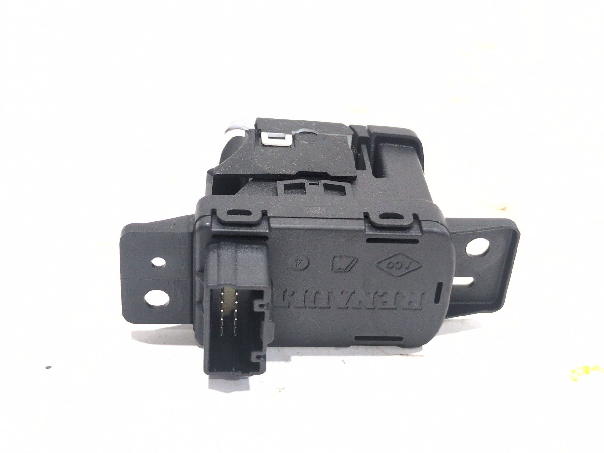 boton_freno_mano_363216544r_renault_kadjar_ha_hl_1_5_blue_dci_115