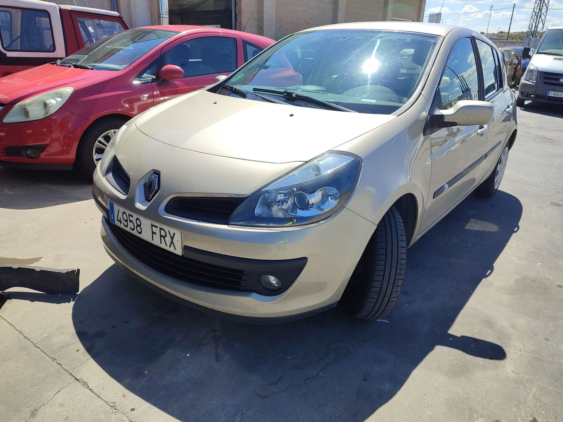 renault_clio_iii_br0_1_cr0_1