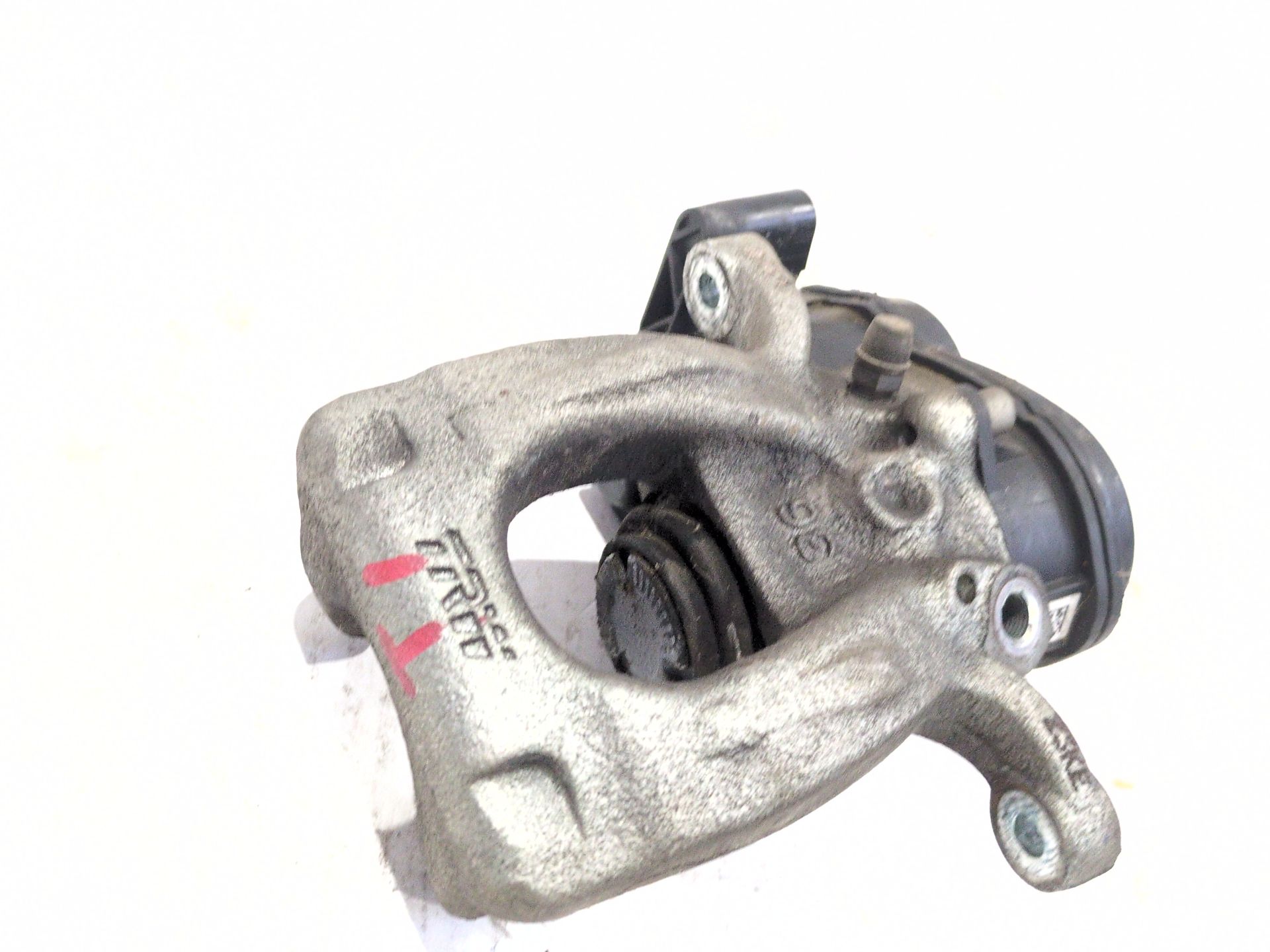 pinza_freno_trasera_izquierda_32353311c_renault_kadjar_ha_hl_1_5_blue_dci_115