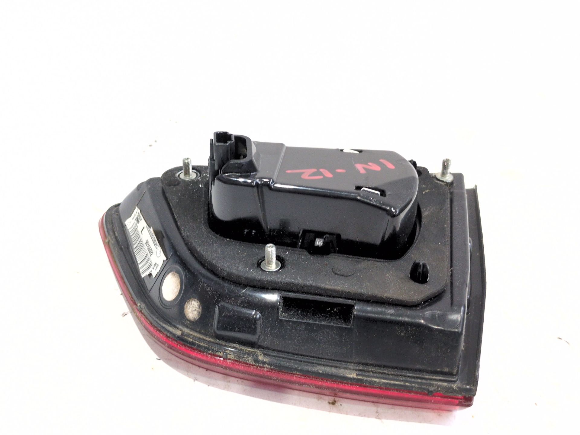 piloto_trasero_izquierdo_interior_265553530r_90165022_renault_kadjar_ha_hl_1_5_blue_dci_115