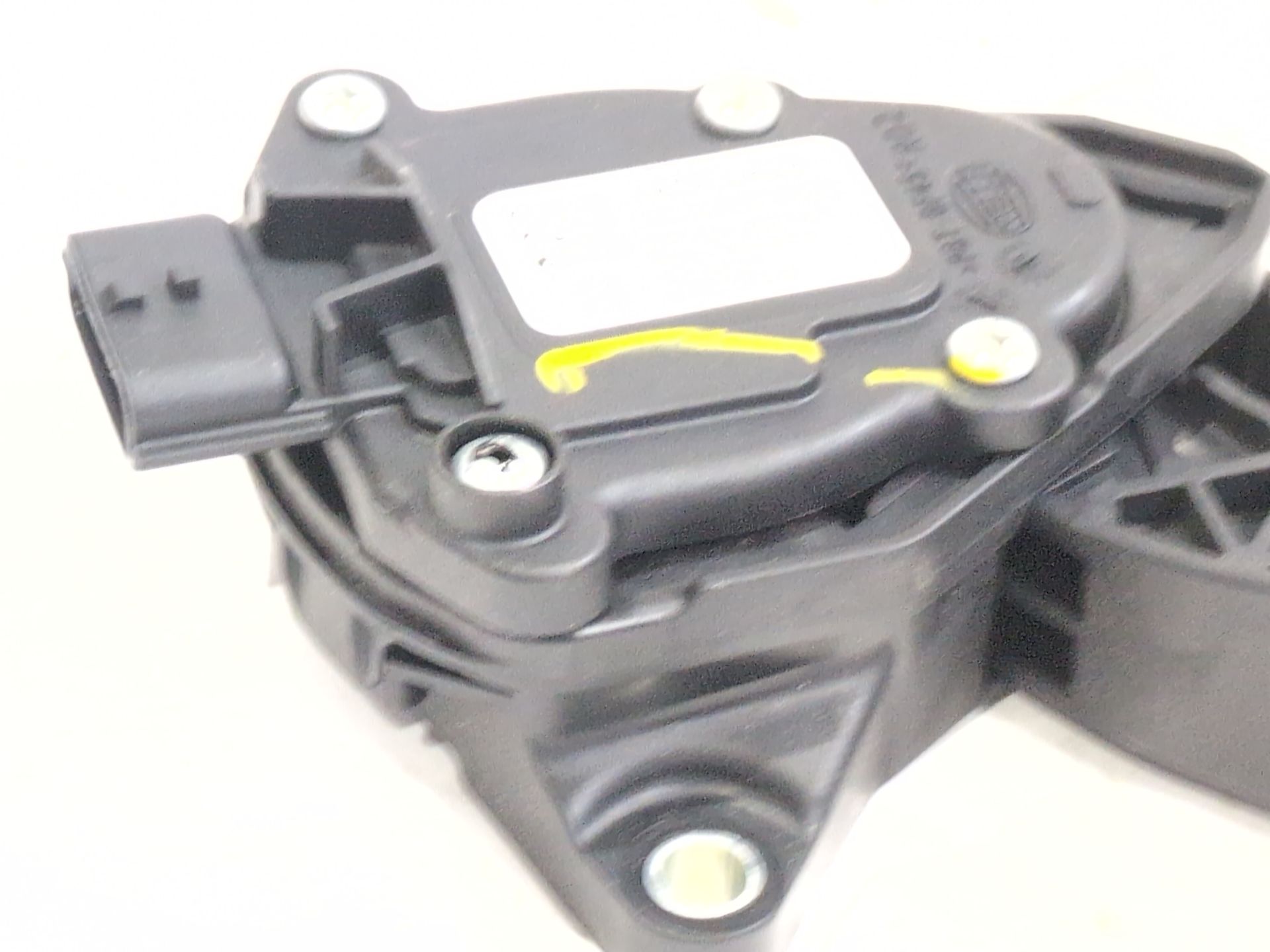 potenciometro_pedal_180024ba0b_6pv00997815_renault_kadjar_ha_hl_1_5_blue_dci_115