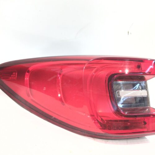 PILOTO TRASERO IZQUIERDO EXTERIOR RENAULT KADJAR (HA_ HL_) 1.5 BLUE DCI 115