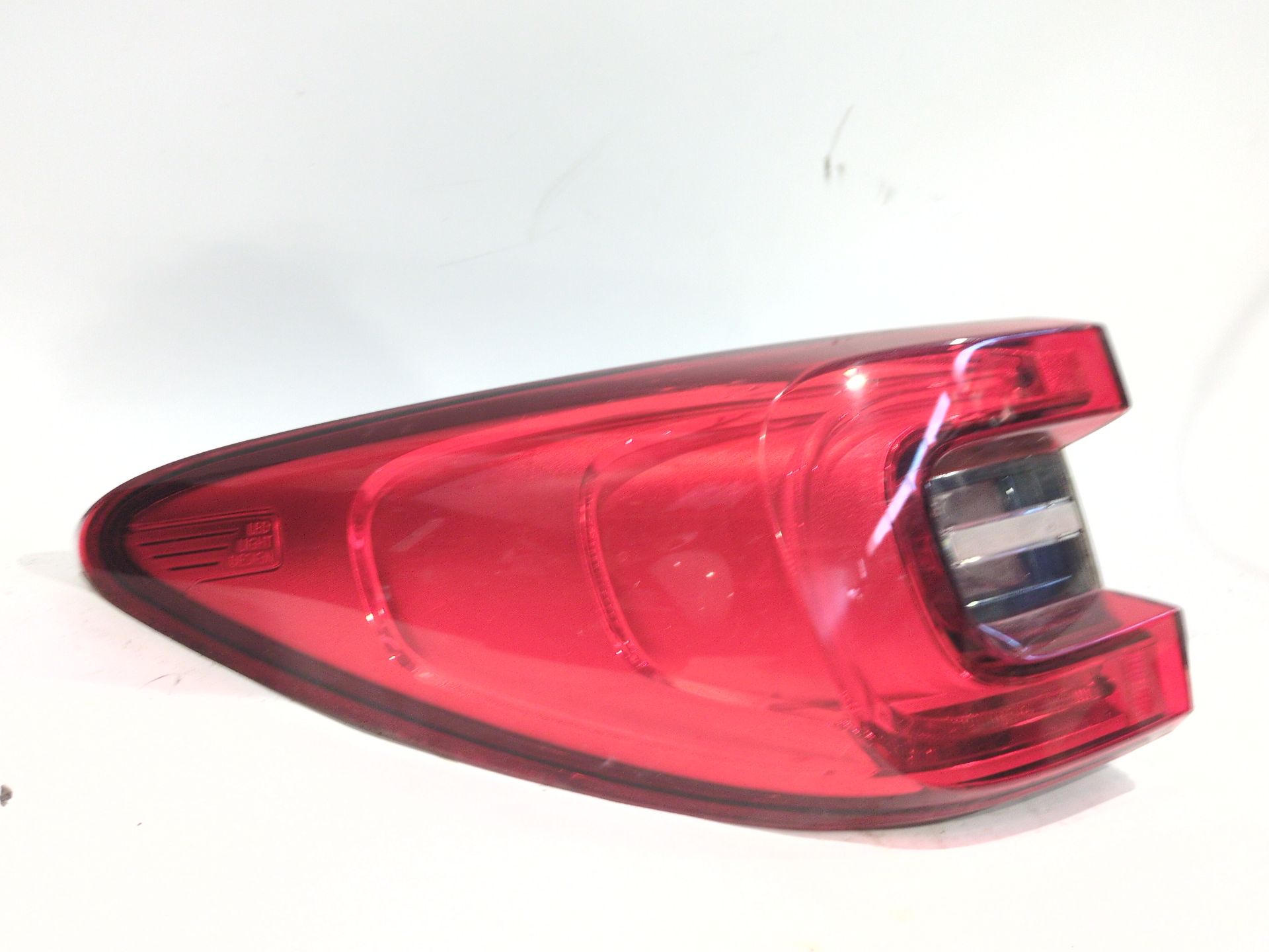 piloto_trasero_izquierdo_exterior_90165020_renault_kadjar_ha_hl_1_5_blue_dci_115