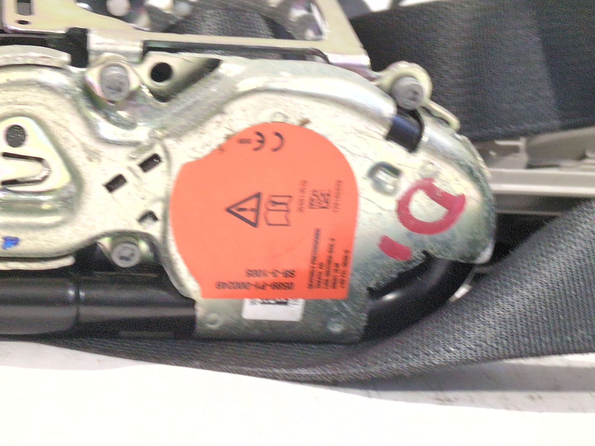 cinturon_seguridad_delantero_izquierdo_5036l4y28x_renault_kadjar_ha_hl_1_5_blue_dci_115