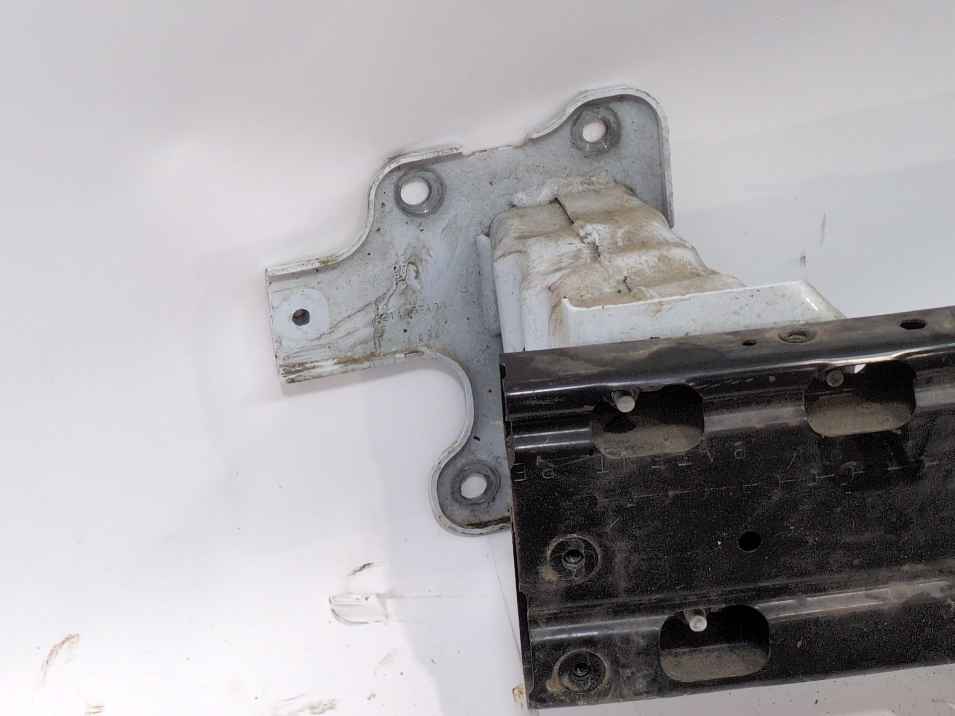 refuerzo_paragolpes_delantero_sin_referencia_renault_kadjar_ha_hl_1_5_blue_dci_115