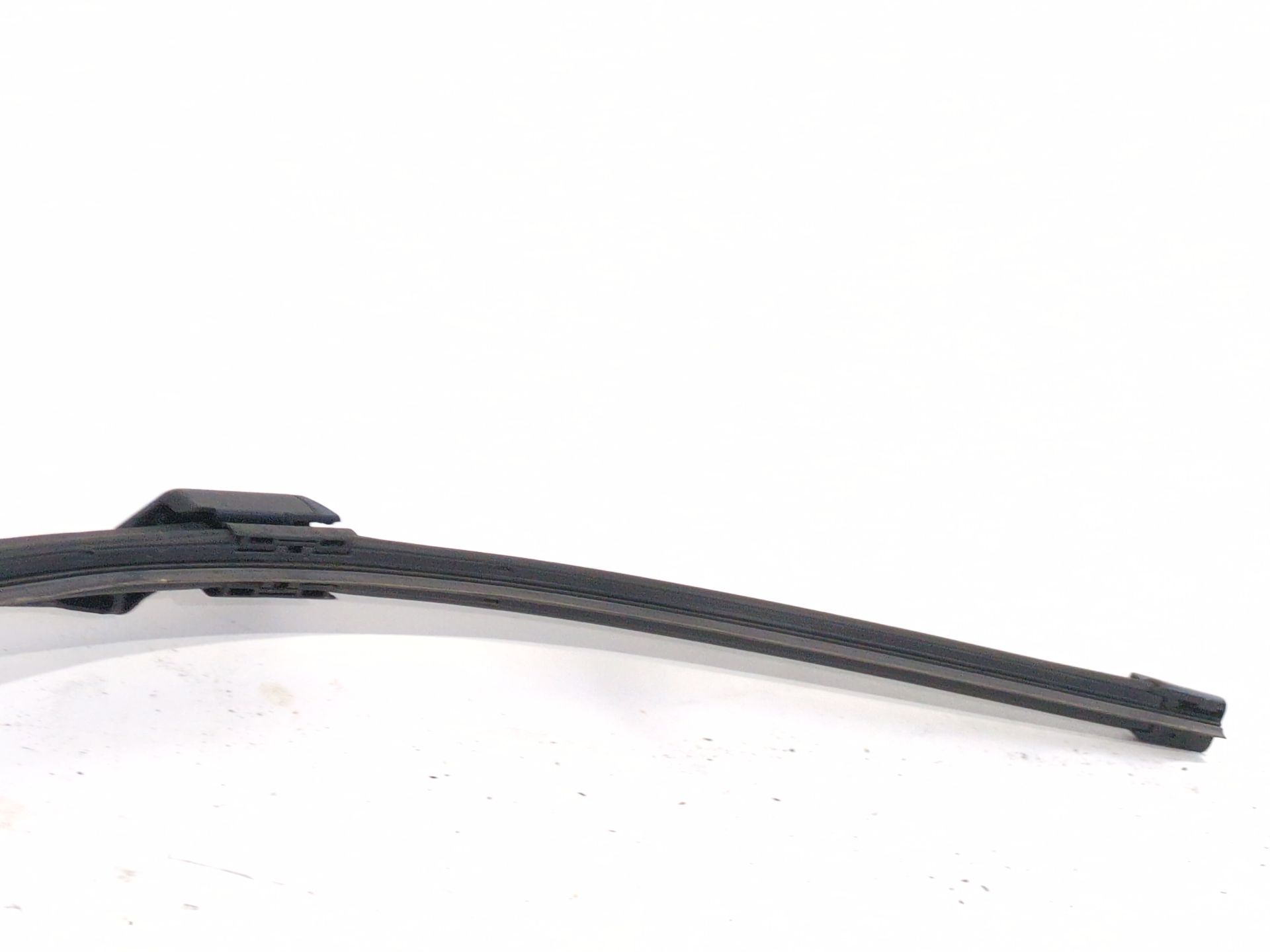 brazo_limpia_delantero_izquierdo_sin_referencia_renault_kangoo_iii_monospace_blue_dci_95_kjab