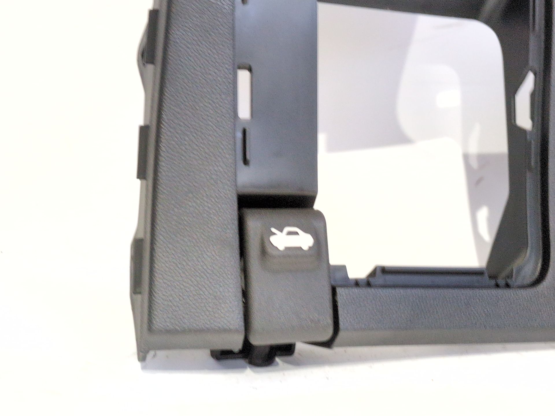 tirador_apertura_capo_lp00090218_renault_kangoo_iii_monospace_blue_dci_95_kjab